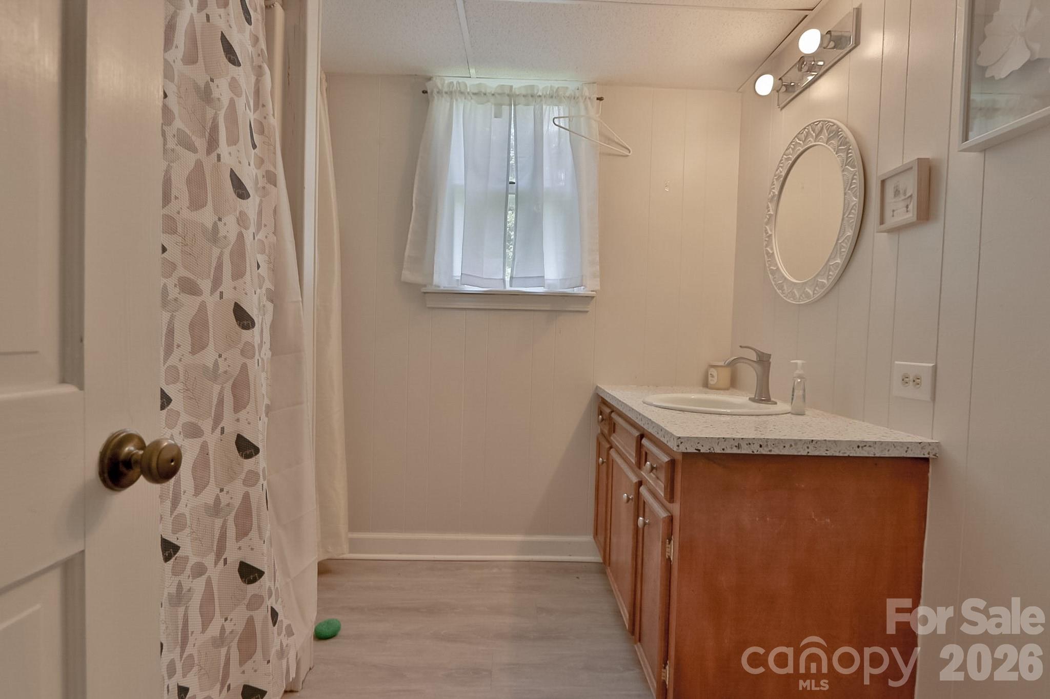 1725 Fred Hinshaw Road — Yadkinville