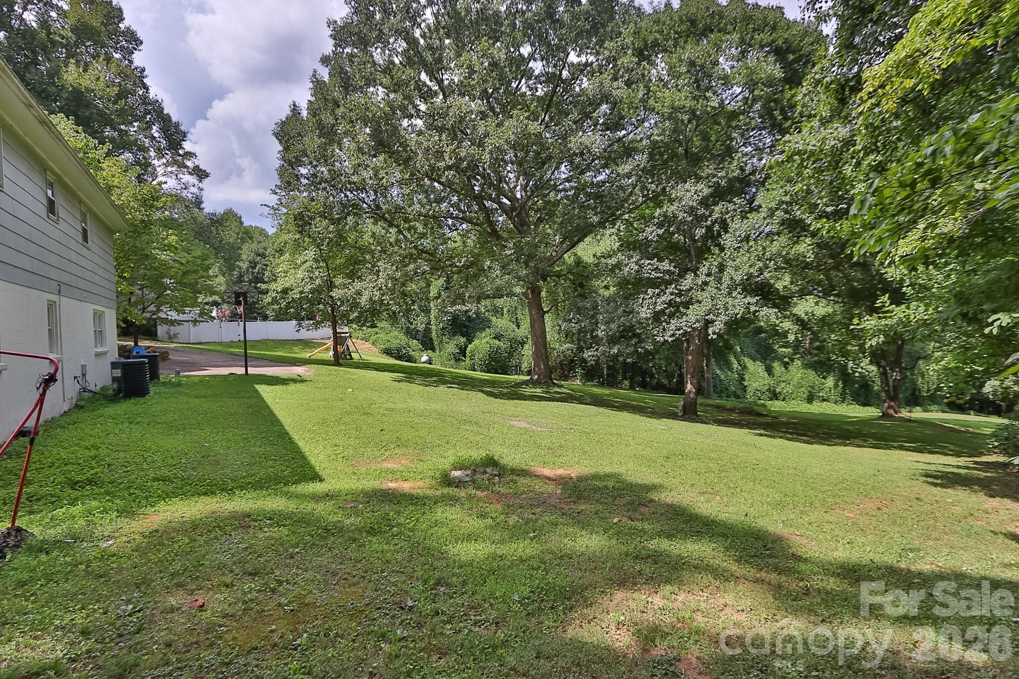 1725 Fred Hinshaw Road — Yadkinville