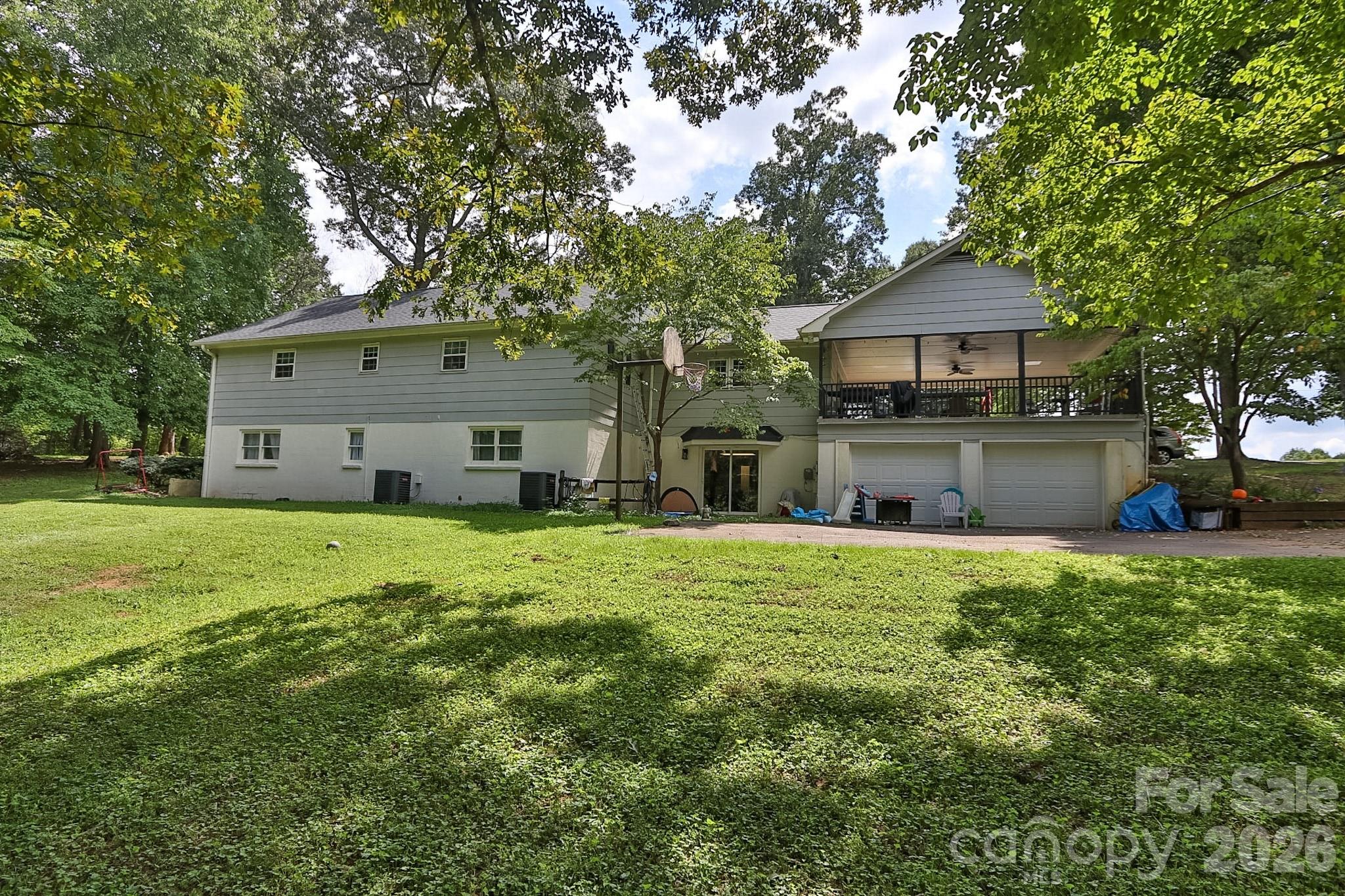 1725 Fred Hinshaw Road — Yadkinville