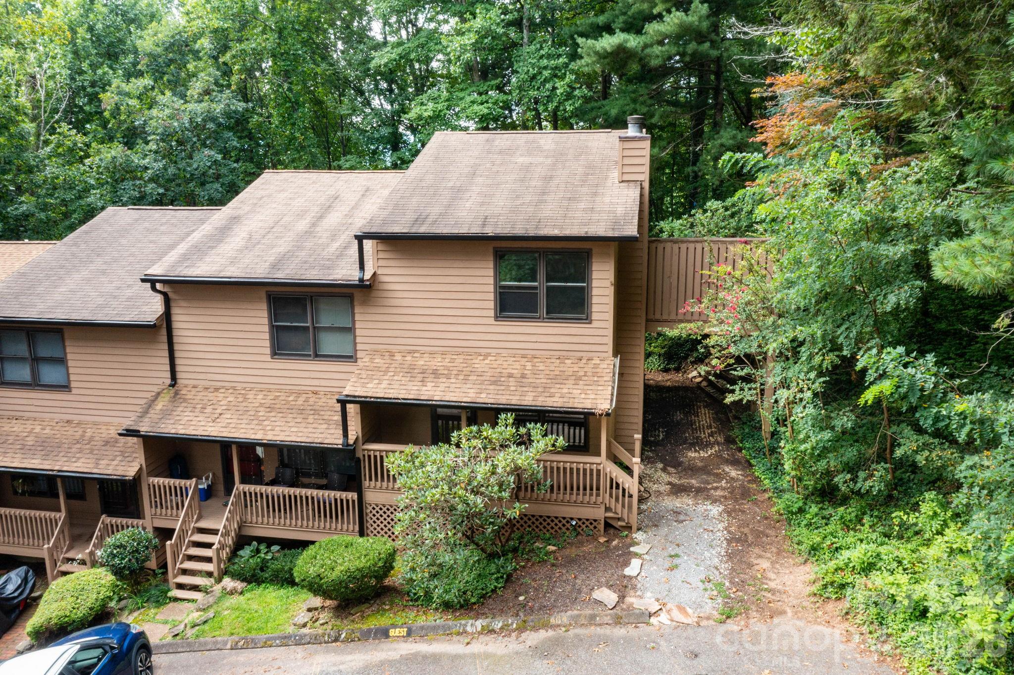 404 Buck Cove Terrace — Asheville