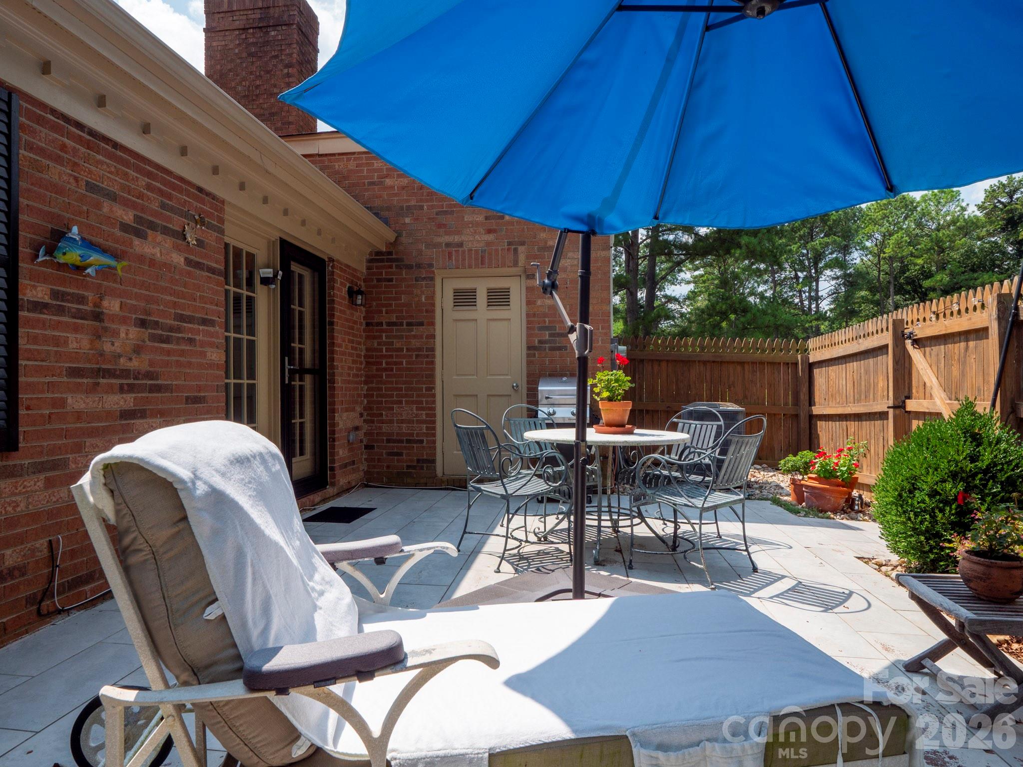 9028 Providence Colony Drive — Charlotte