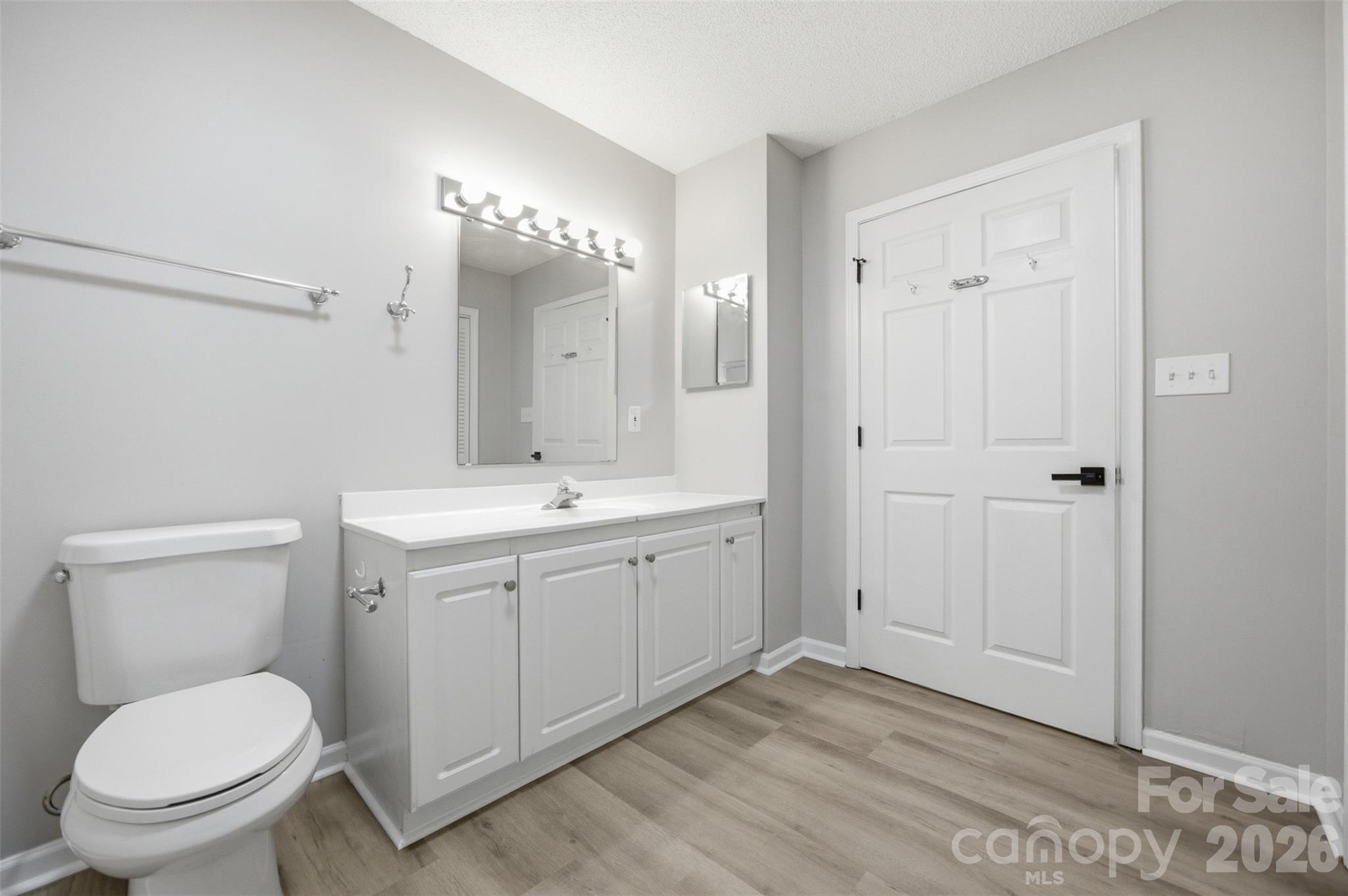 1297 Creekview Drive — Gastonia