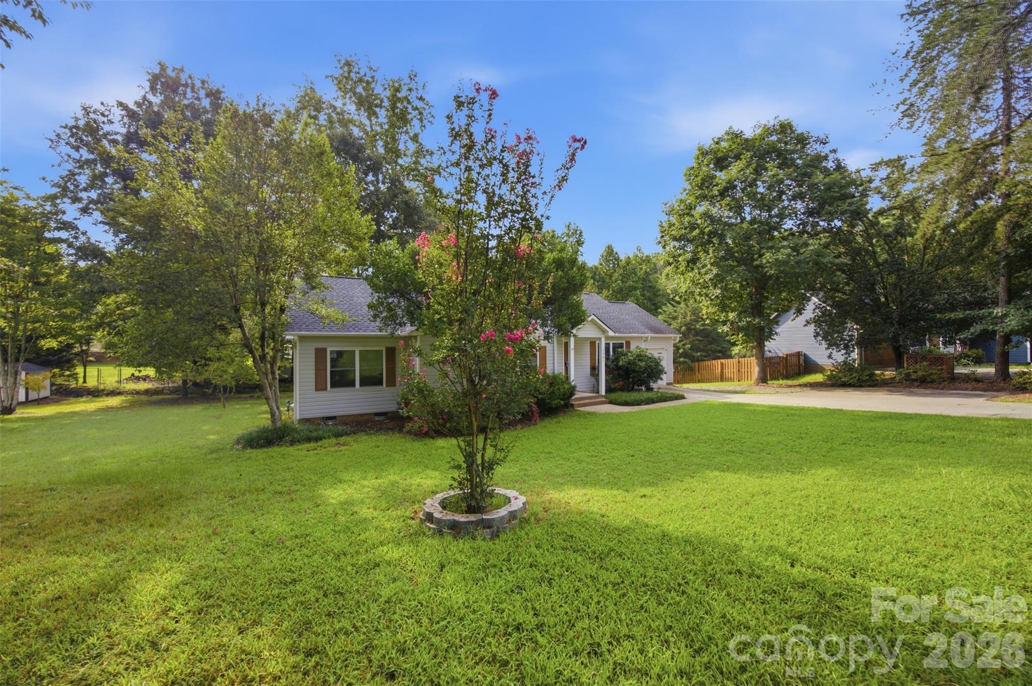 1297 Creekview Drive — Gastonia