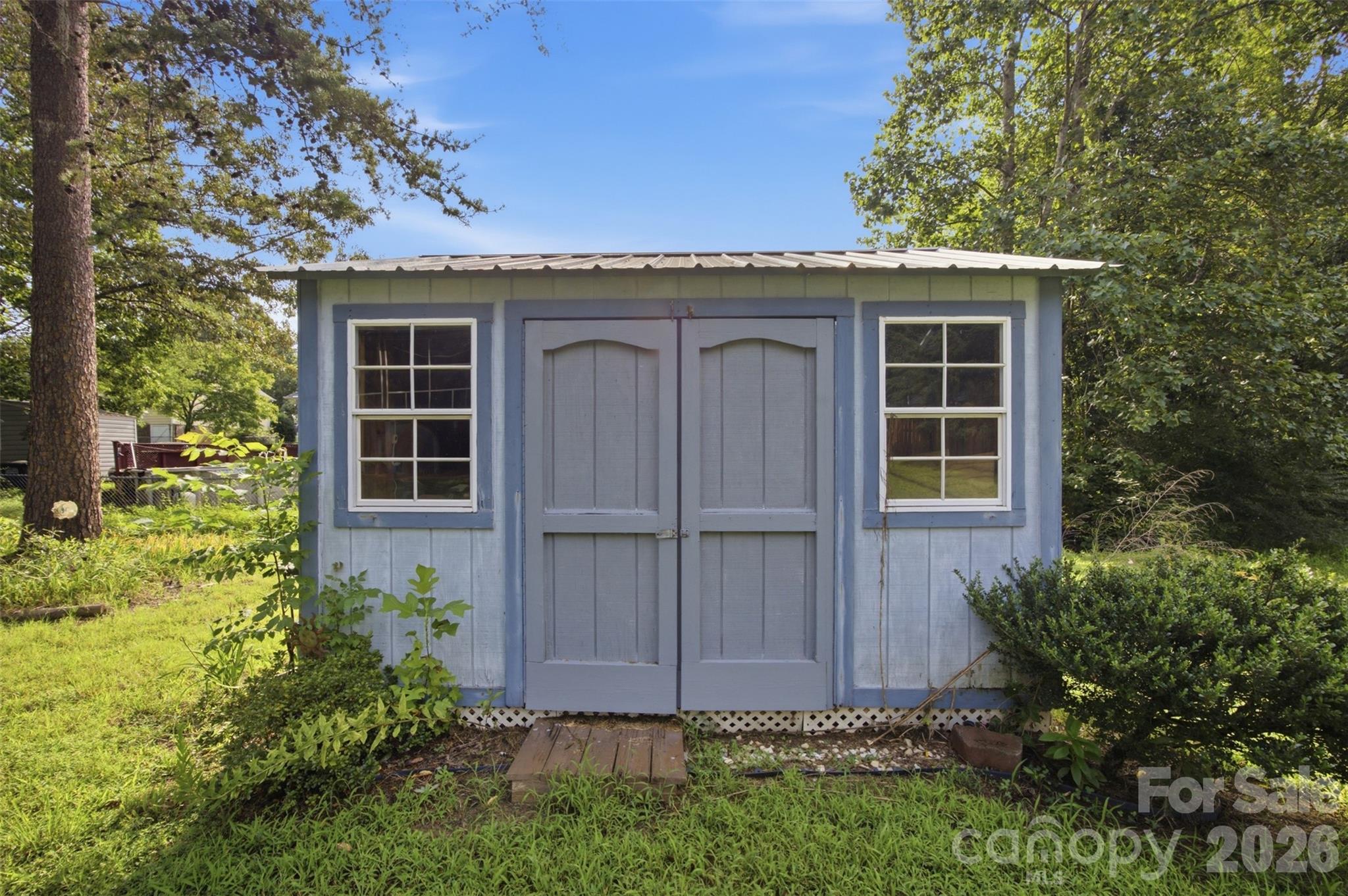 1297 Creekview Drive — Gastonia