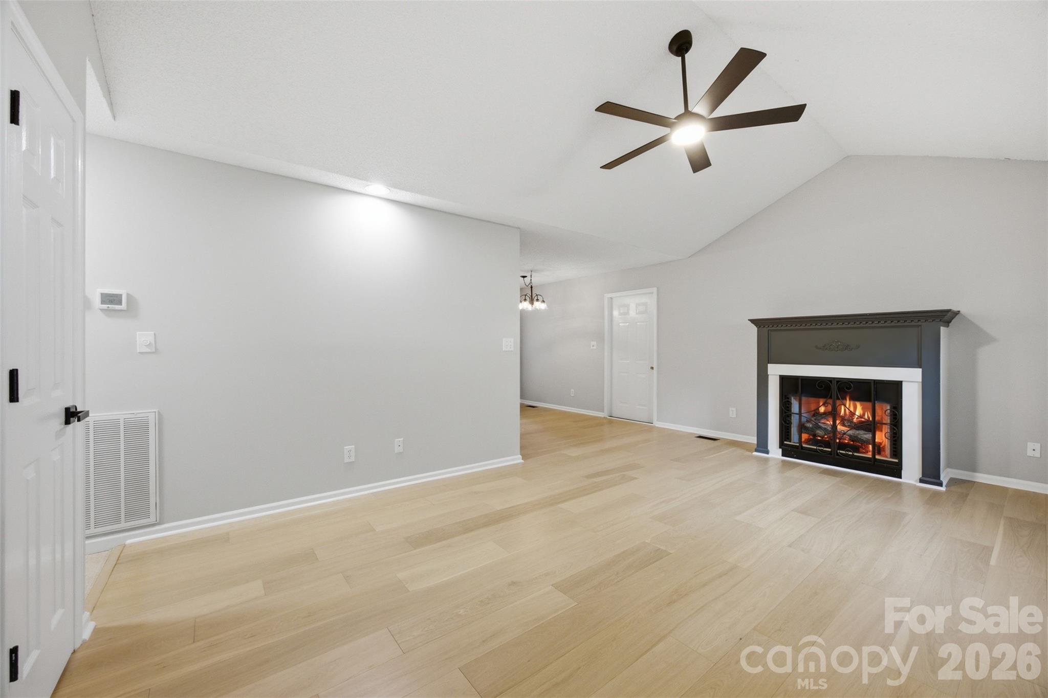 1297 Creekview Drive — Gastonia