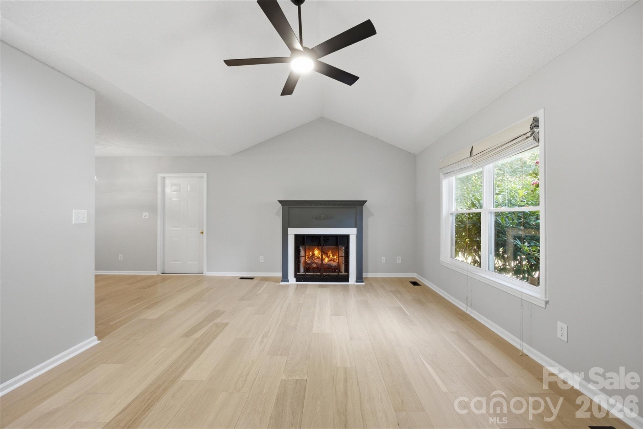1297 Creekview Drive — Gastonia