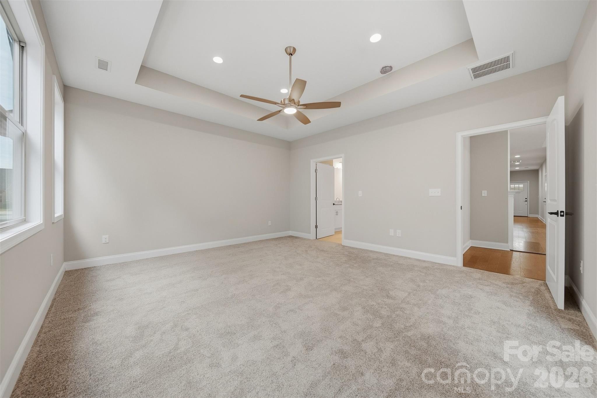 827C Wynnshire Drive #66 — Hickory