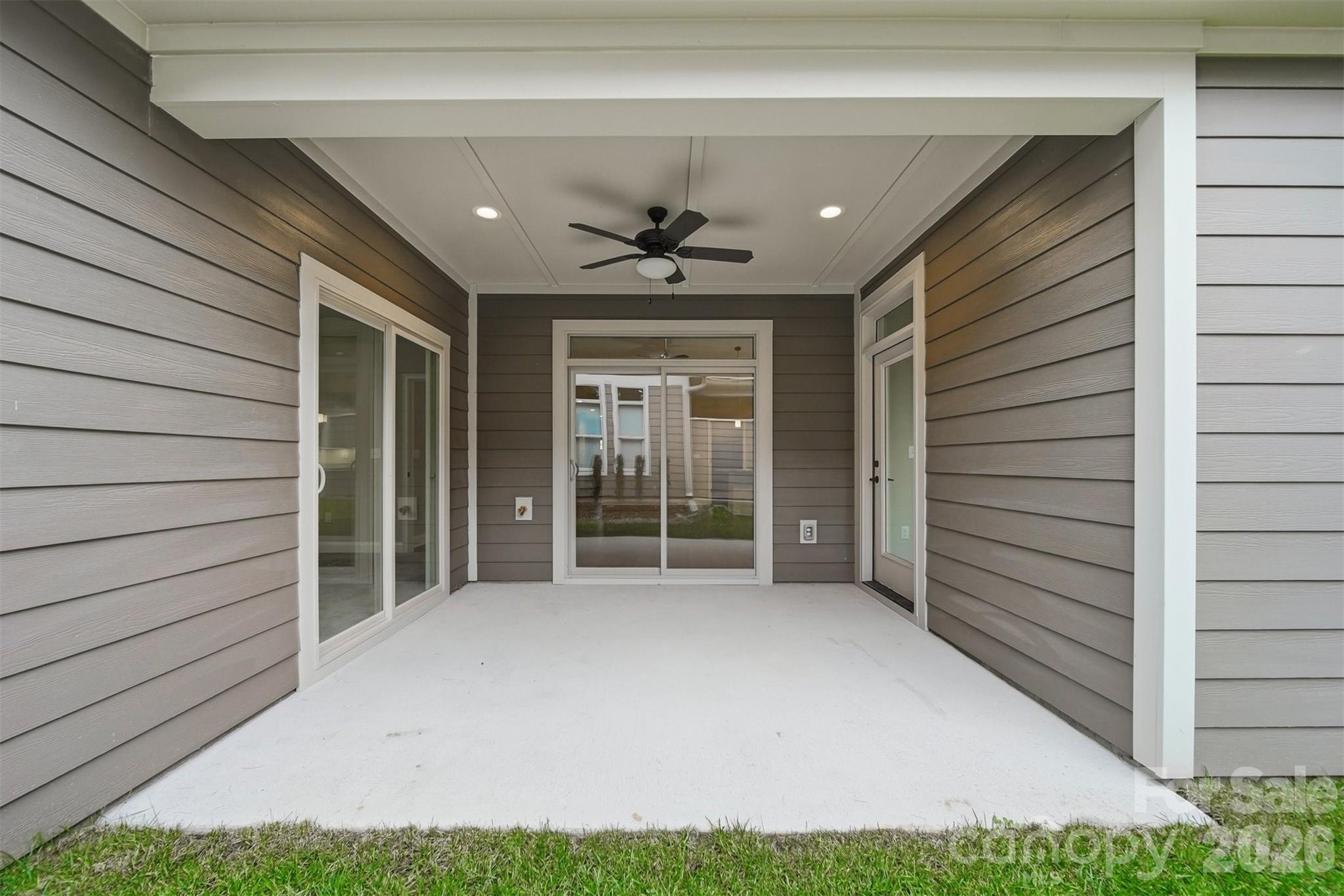 827C Wynnshire Drive #66 — Hickory