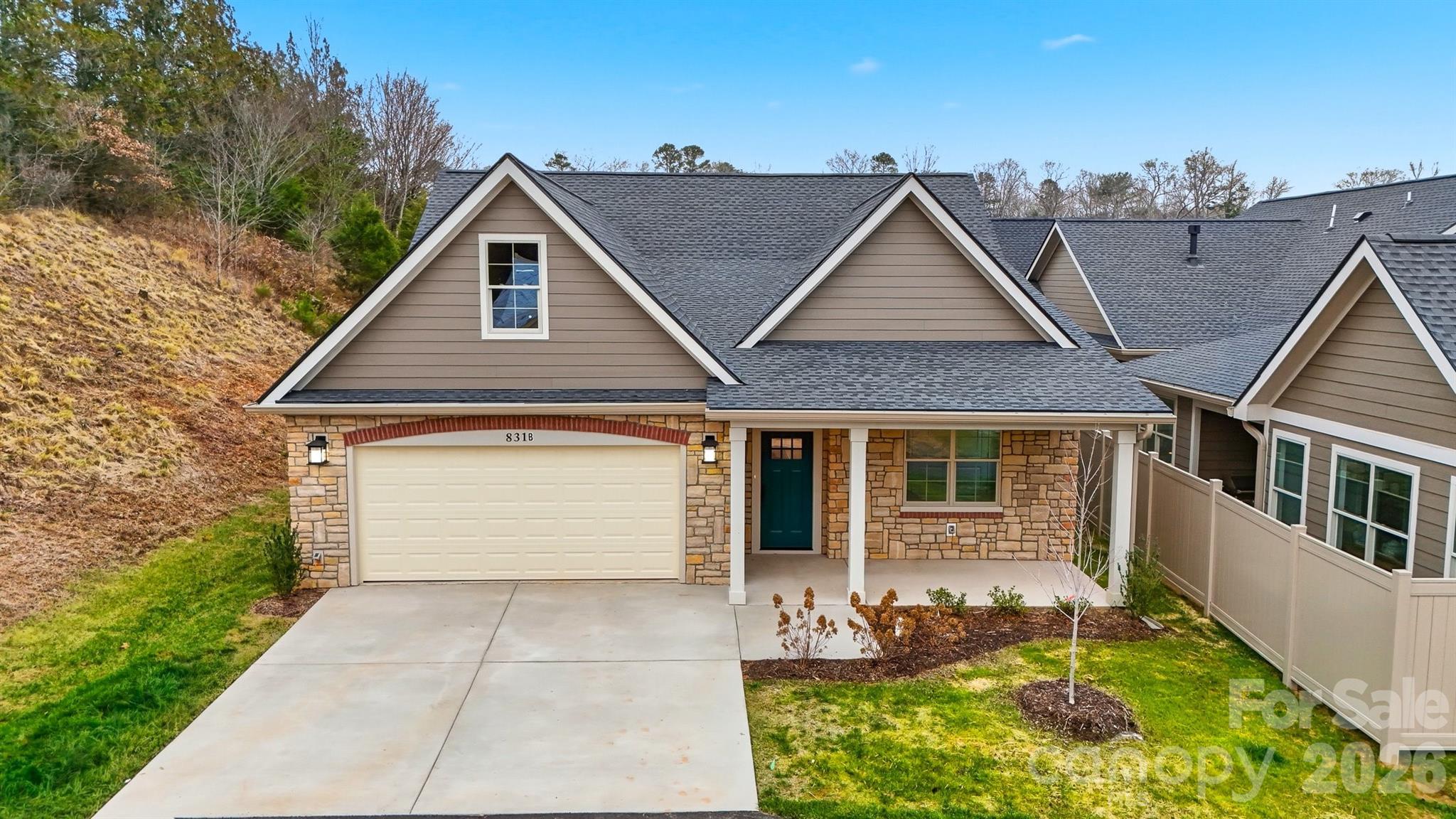 827C Wynnshire Drive #66 — Hickory