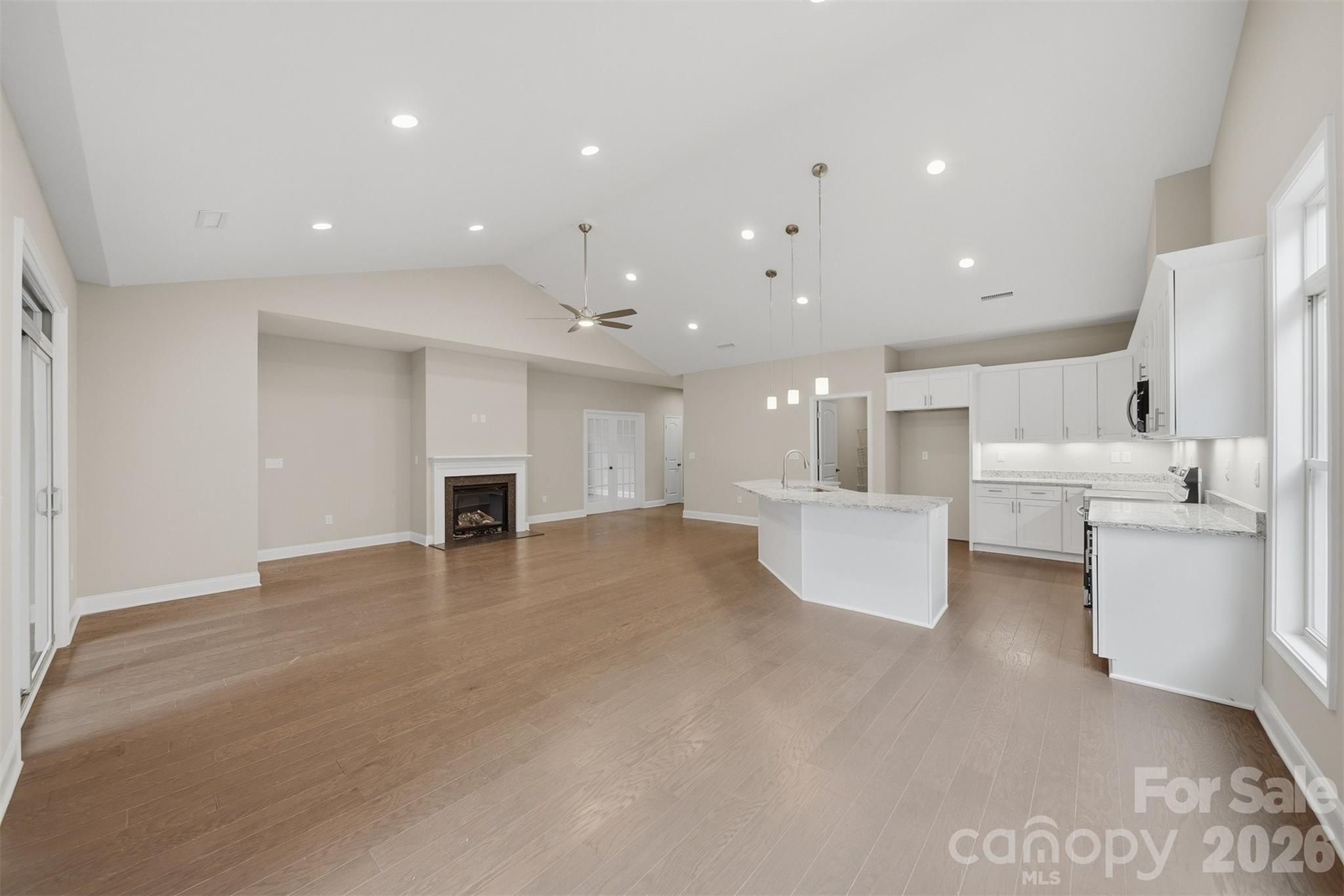827C Wynnshire Drive #66 — Hickory