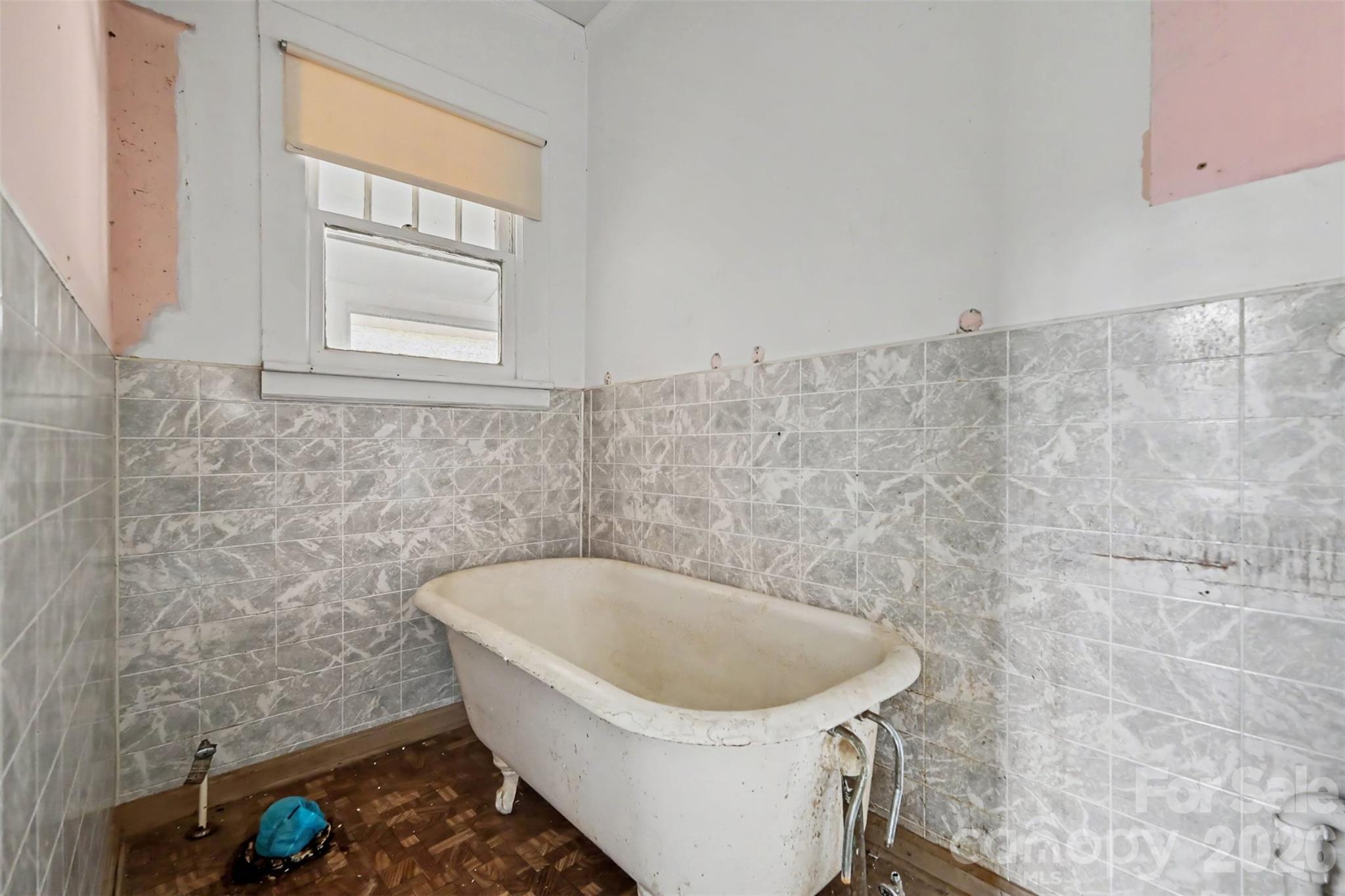 3445 Long Ferry Road — Salisbury
