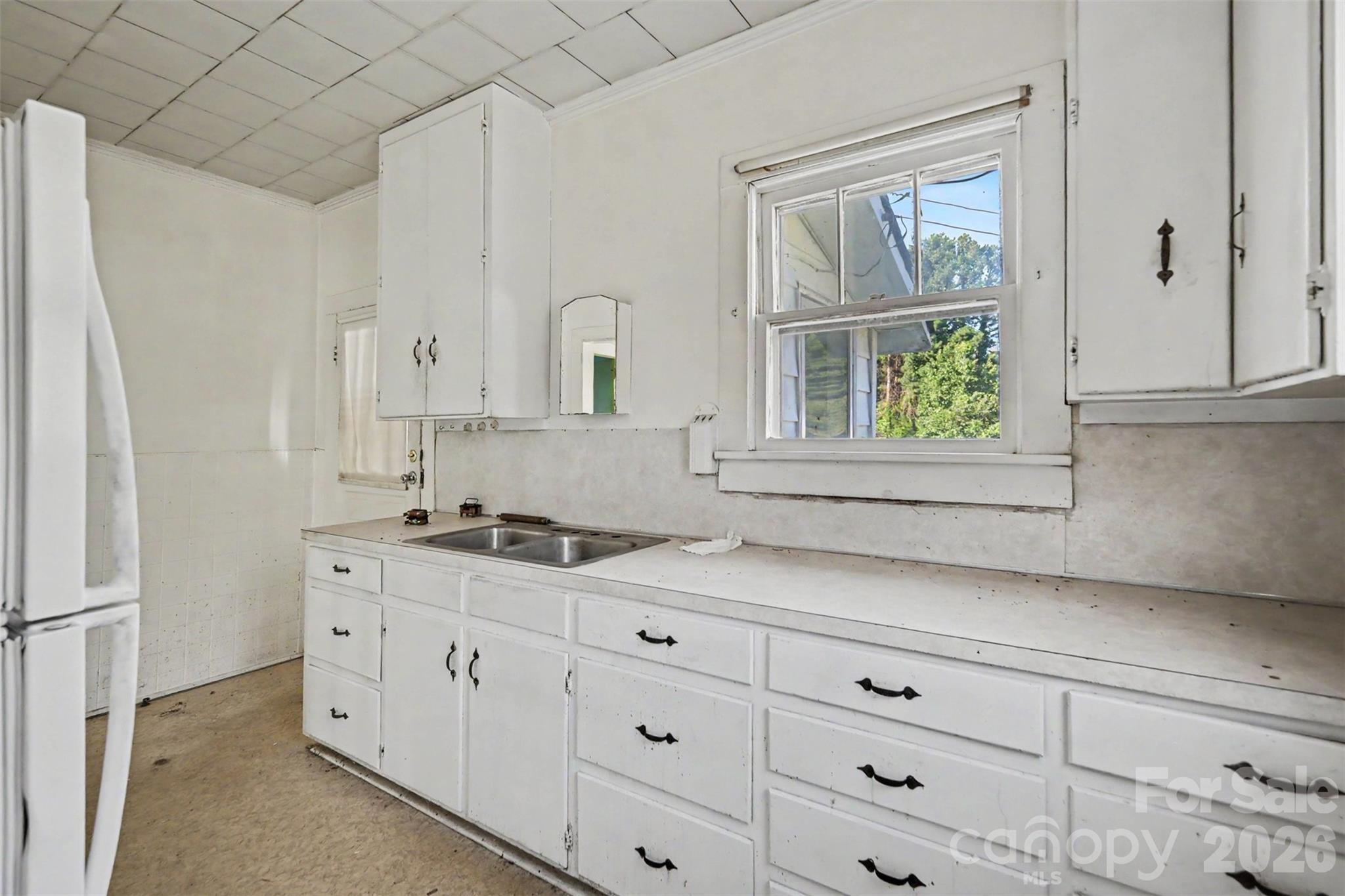 3445 Long Ferry Road — Salisbury