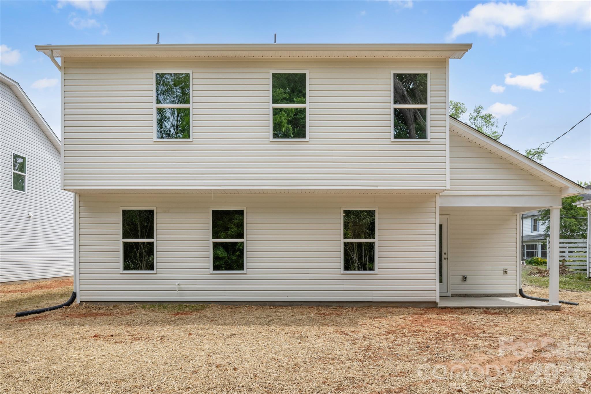 1011 Mt Pleasant Church Road — Mooresboro