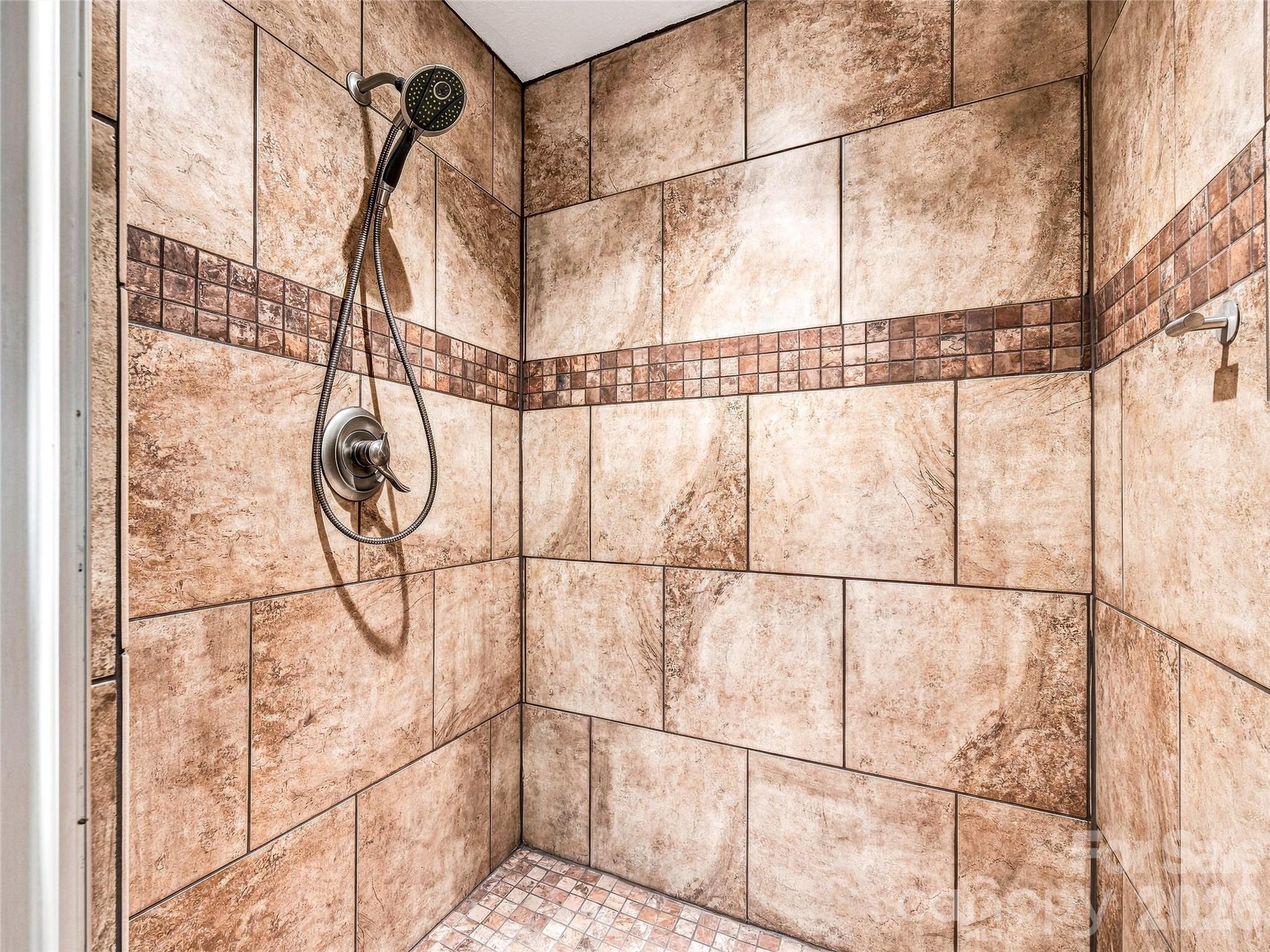 123 Isuhdavga Court — Brevard