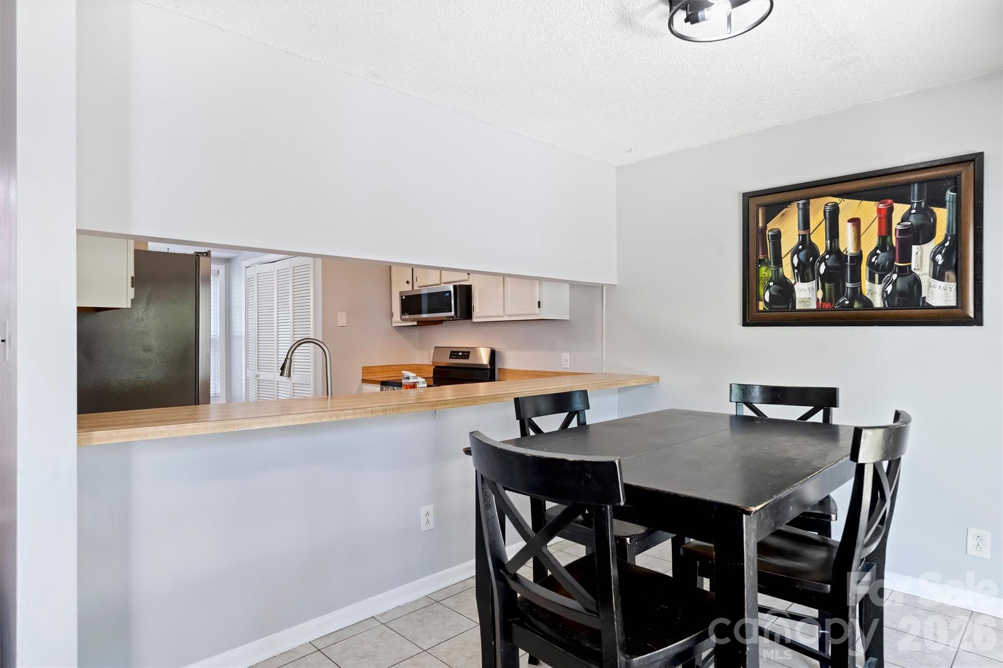 6422 Pineburr Road — Charlotte