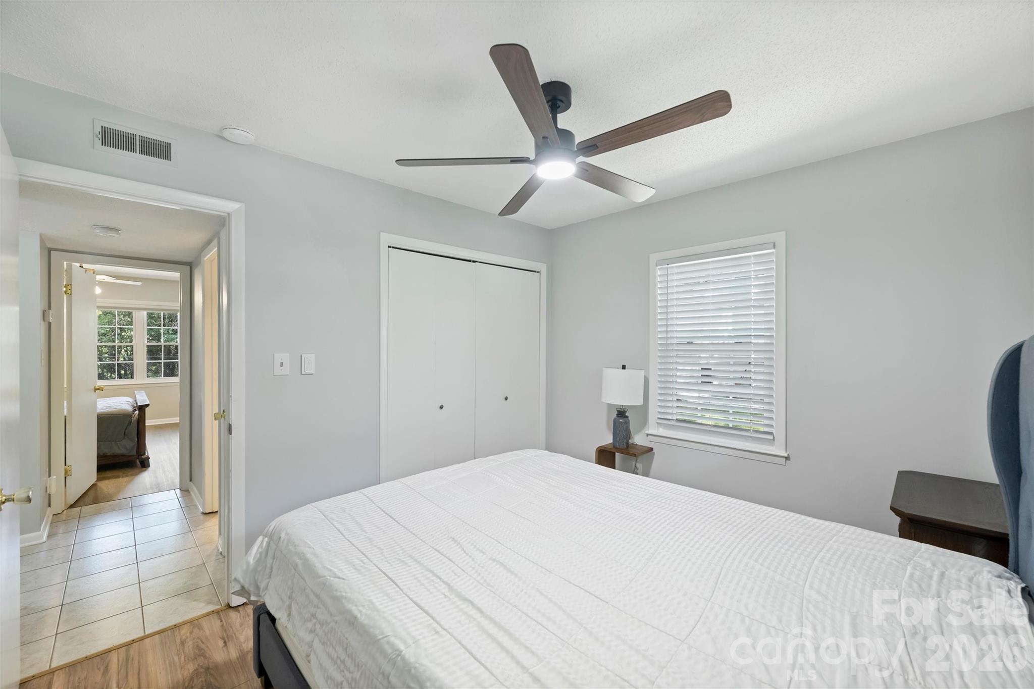 6422 Pineburr Road — Charlotte