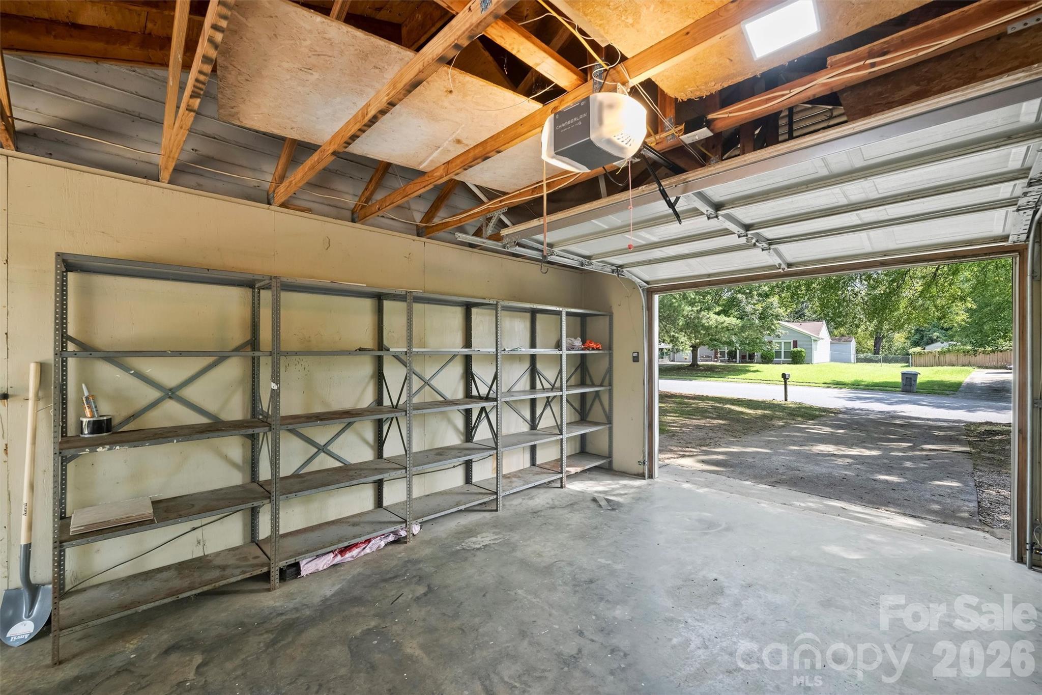 6422 Pineburr Road — Charlotte