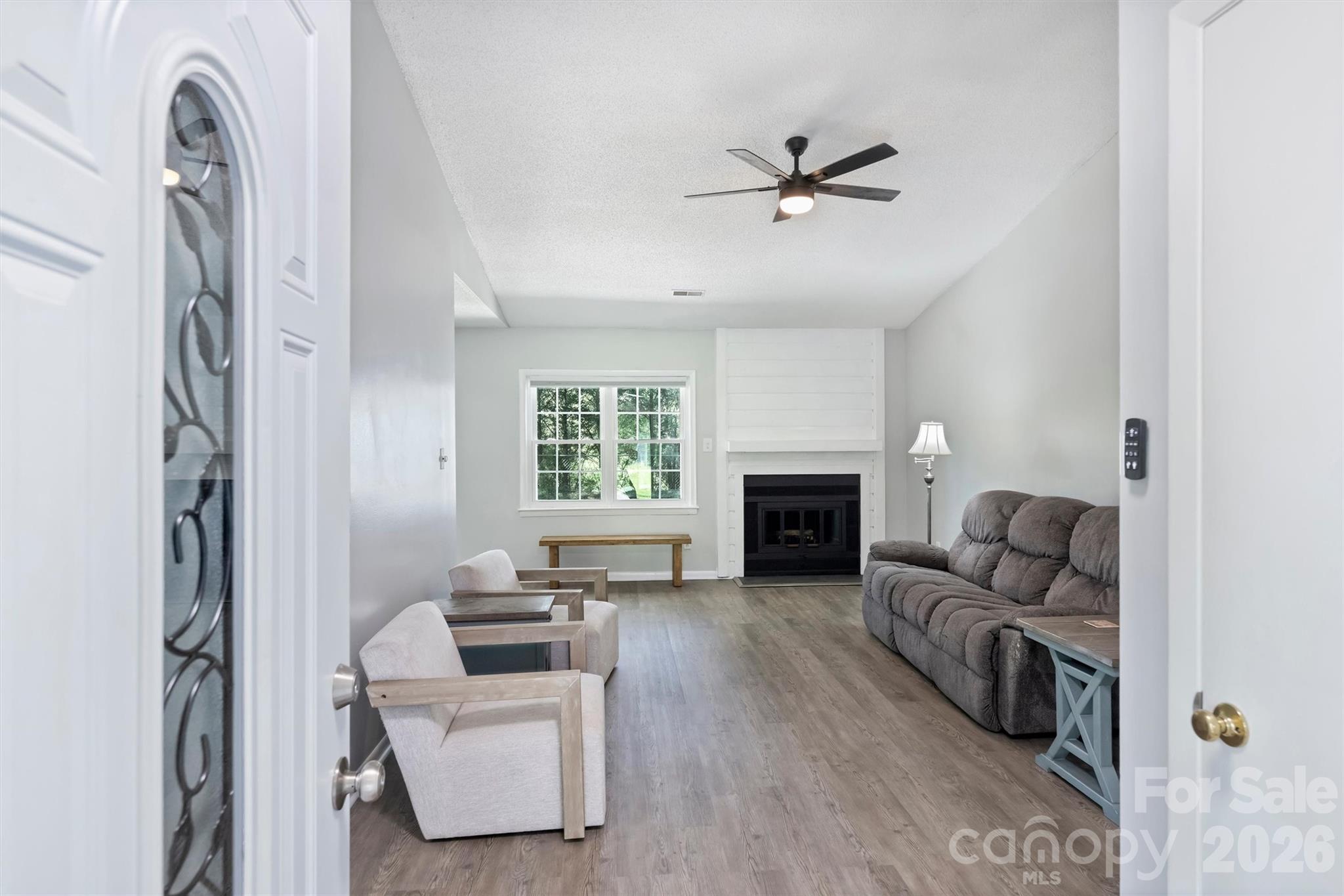 6422 Pineburr Road — Charlotte