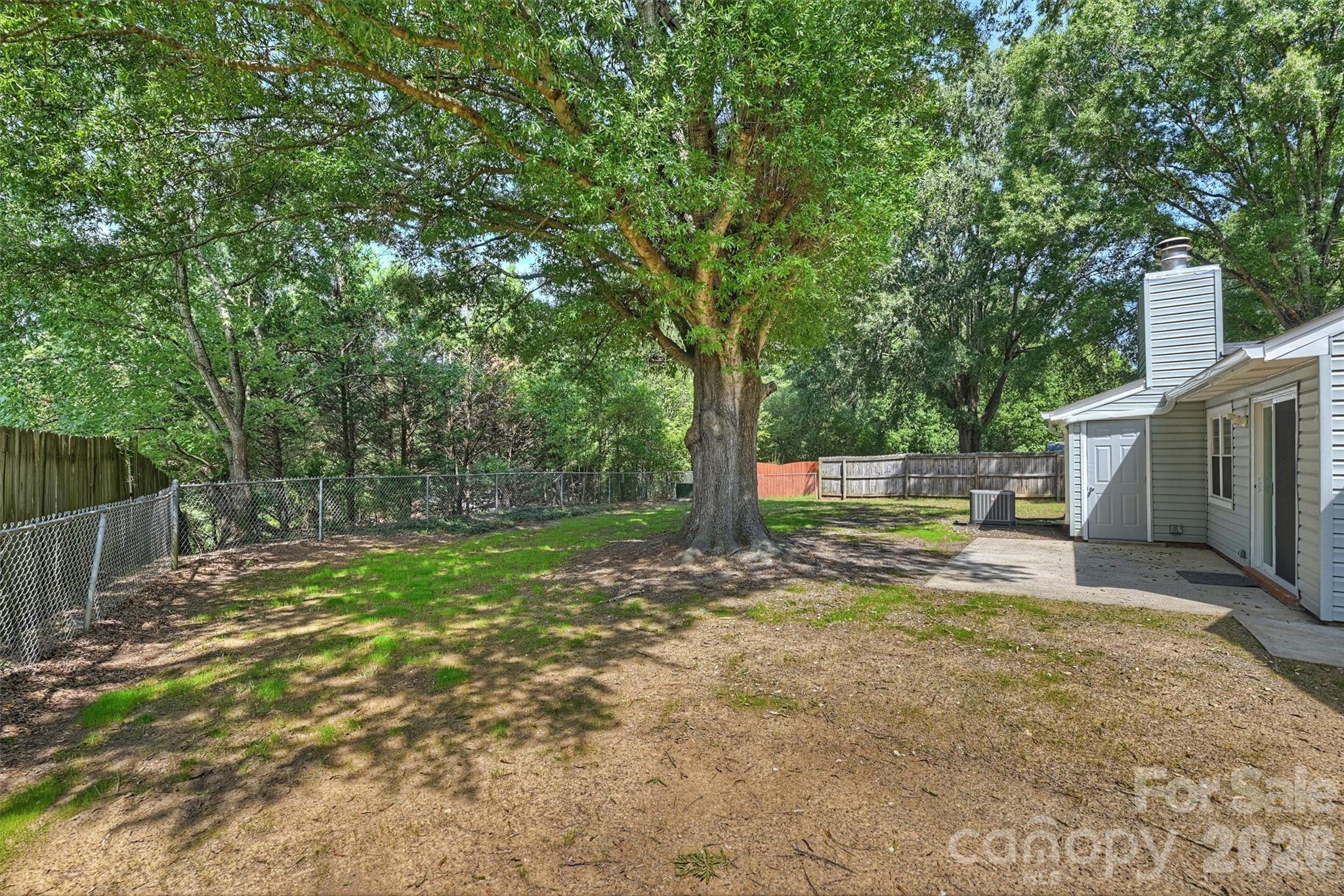 6422 Pineburr Road — Charlotte