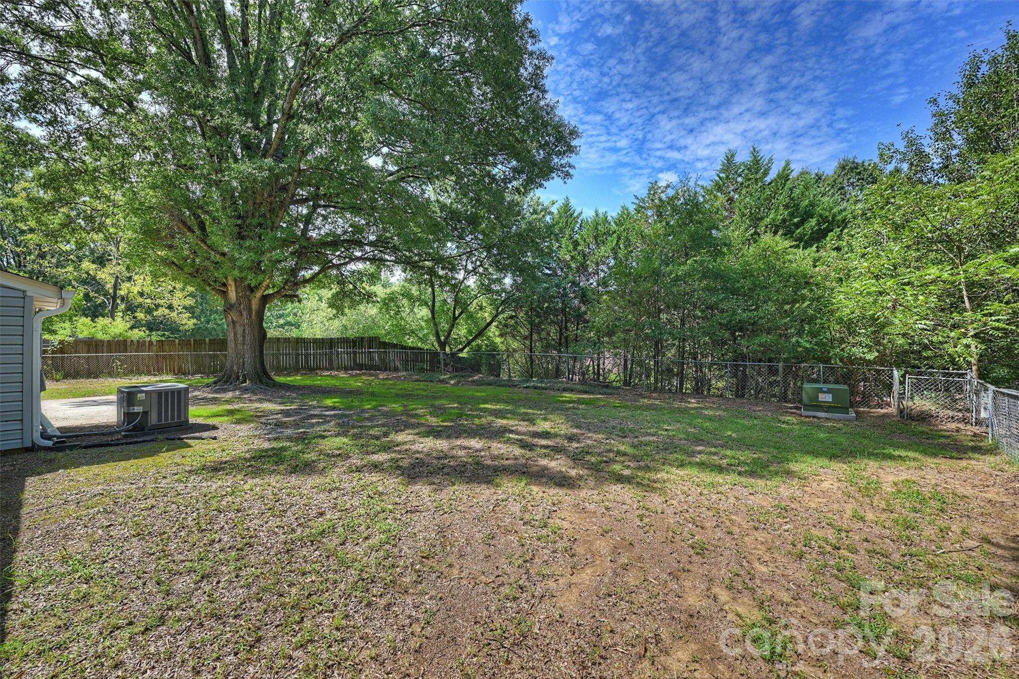 6422 Pineburr Road — Charlotte