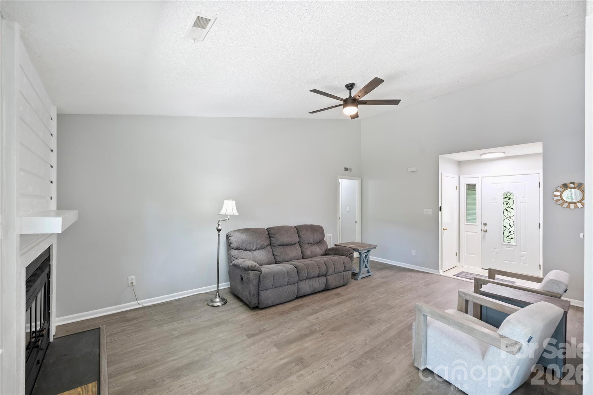 6422 Pineburr Road — Charlotte