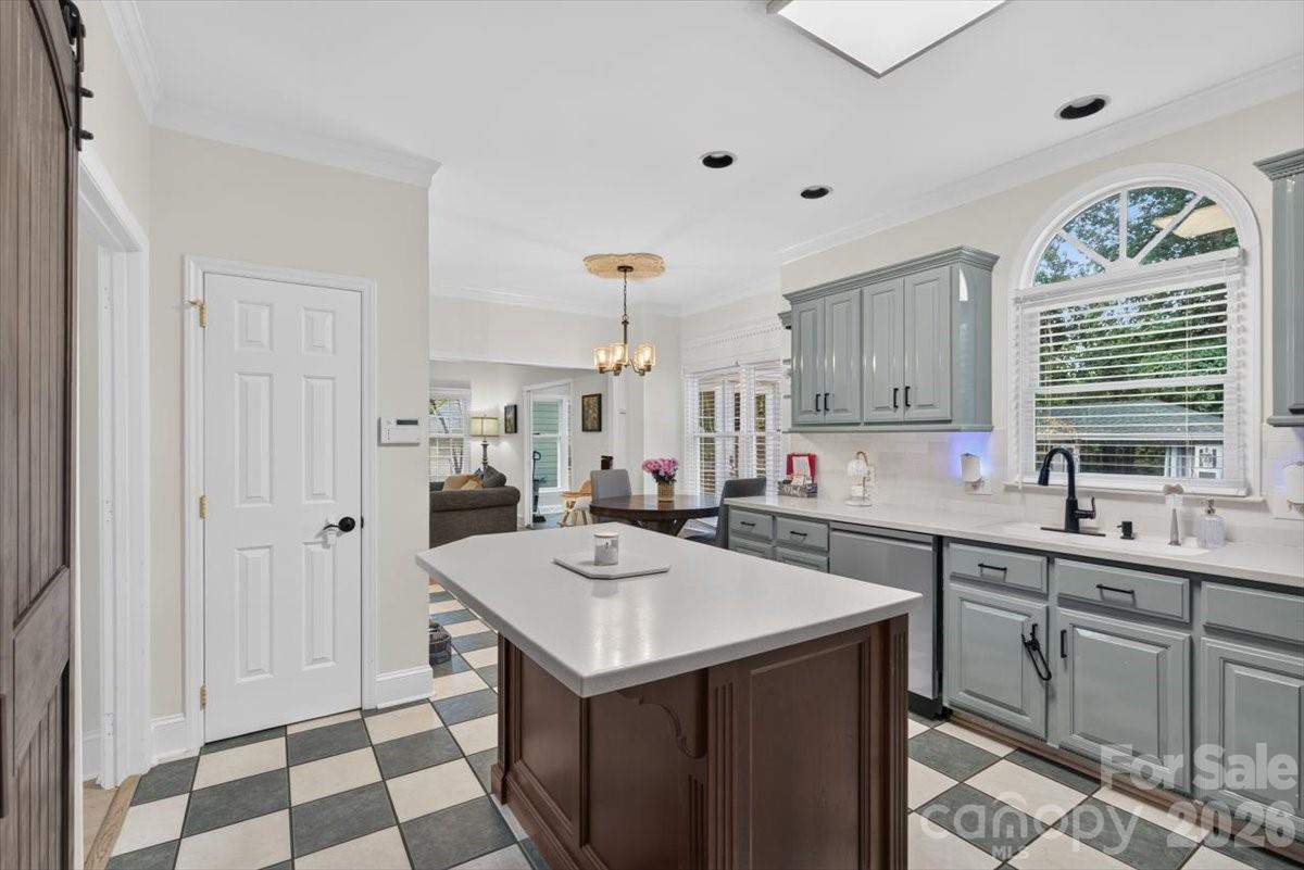 2230 Raven Drive — Rock Hill