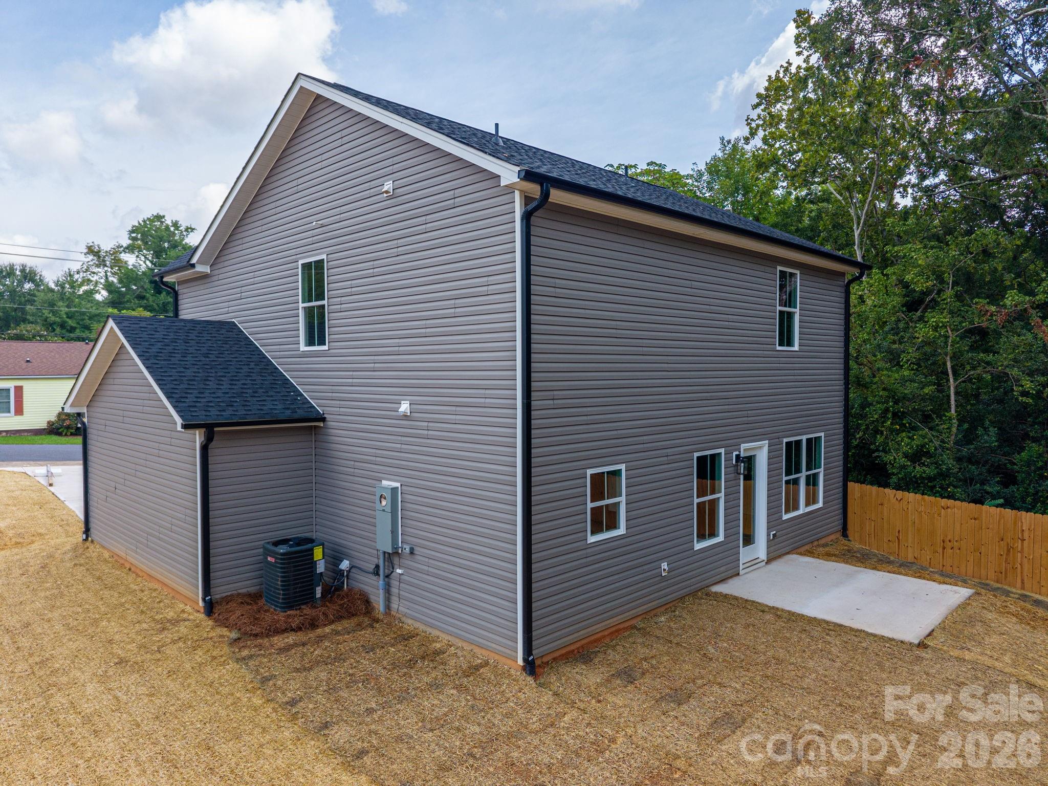 301 Congress Street W — Lincolnton