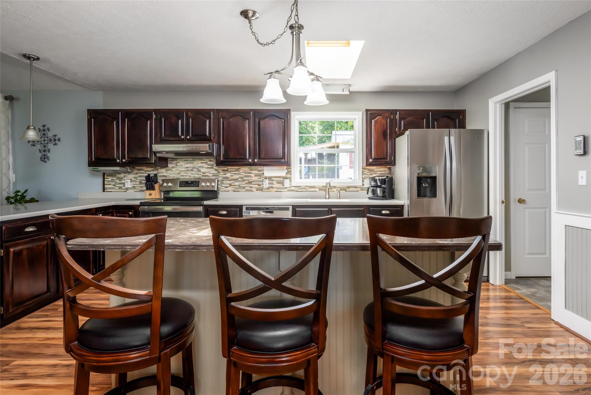 40 Meadow Drive — Horse Shoe