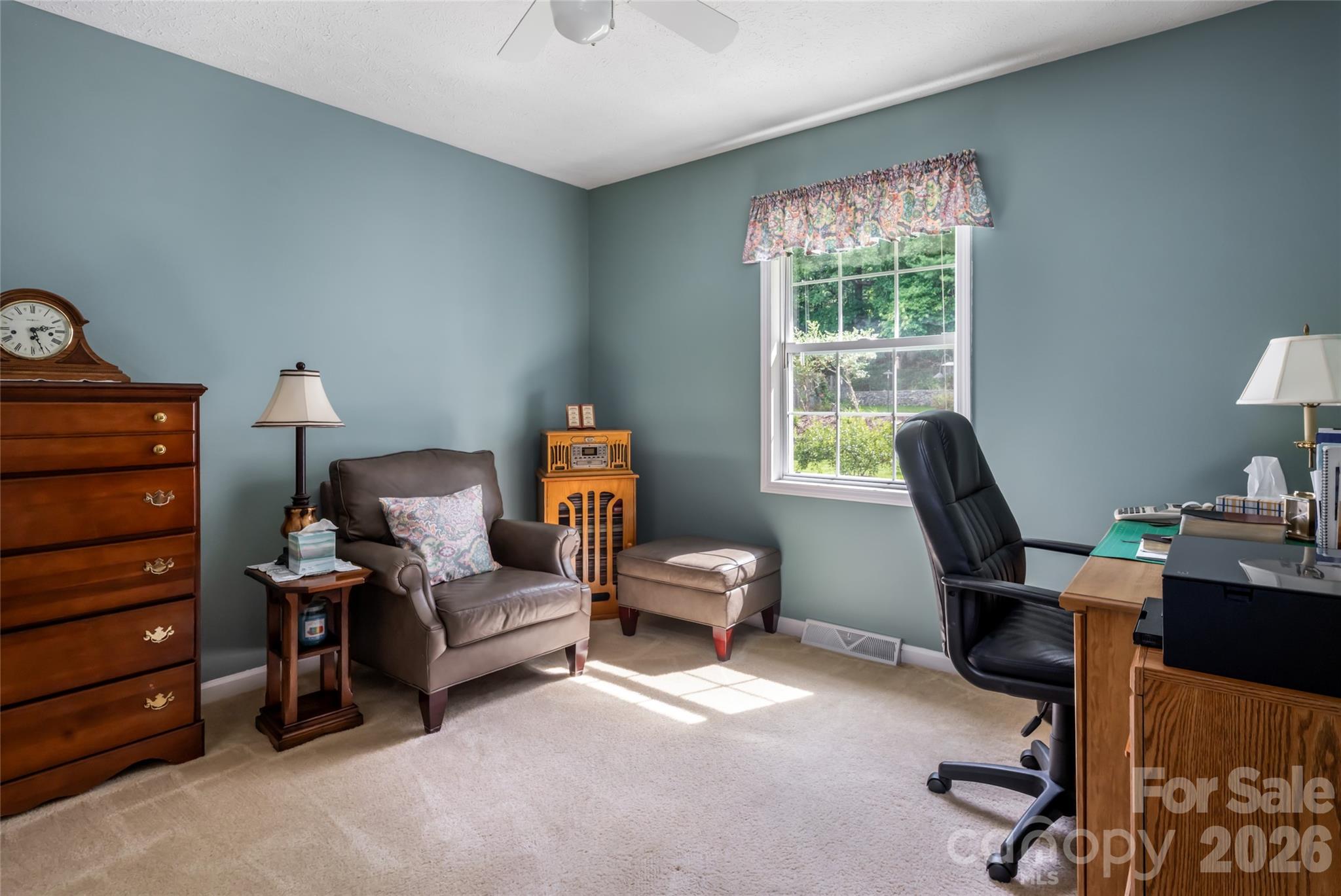 40 Meadow Drive — Horse Shoe