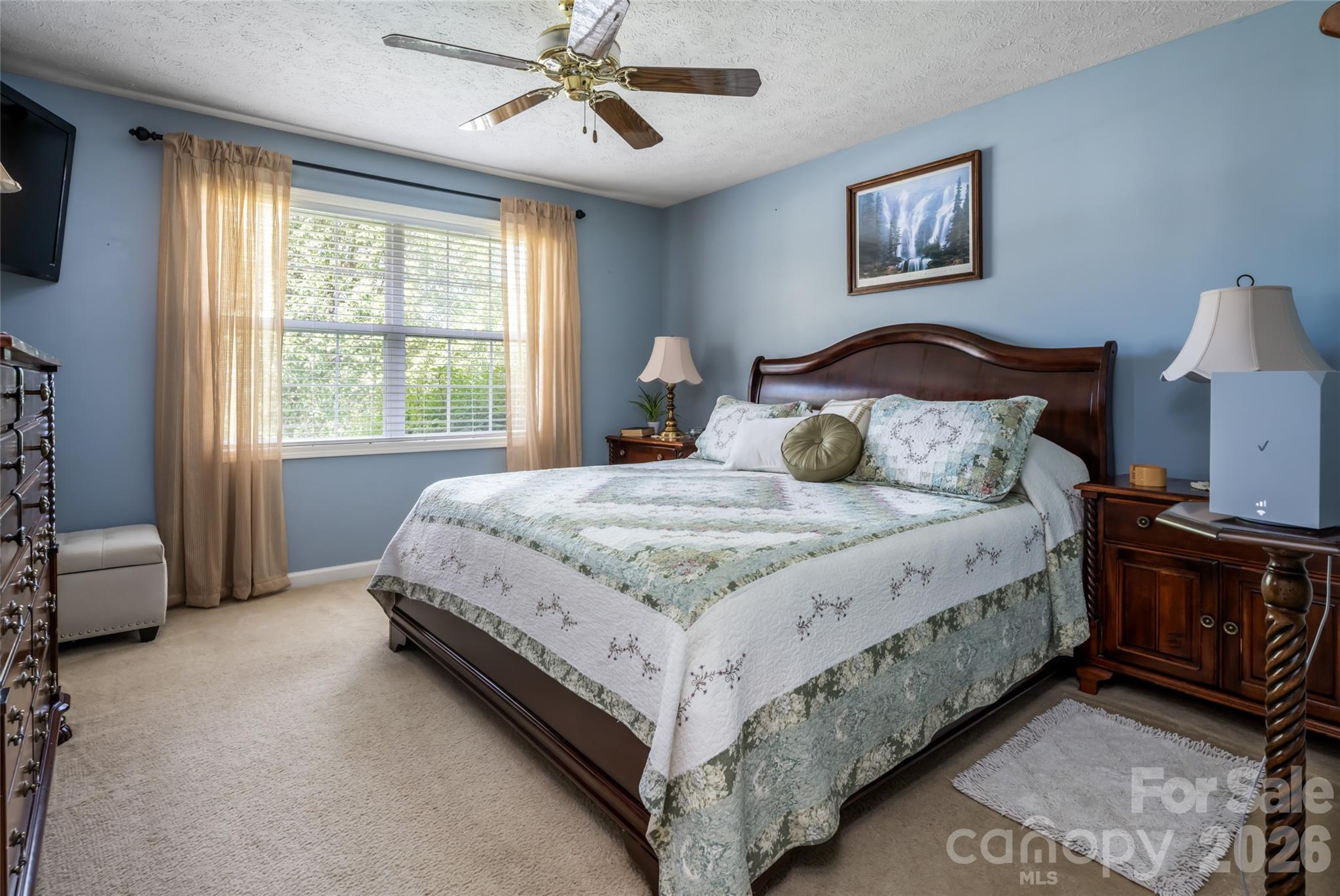 40 Meadow Drive — Horse Shoe