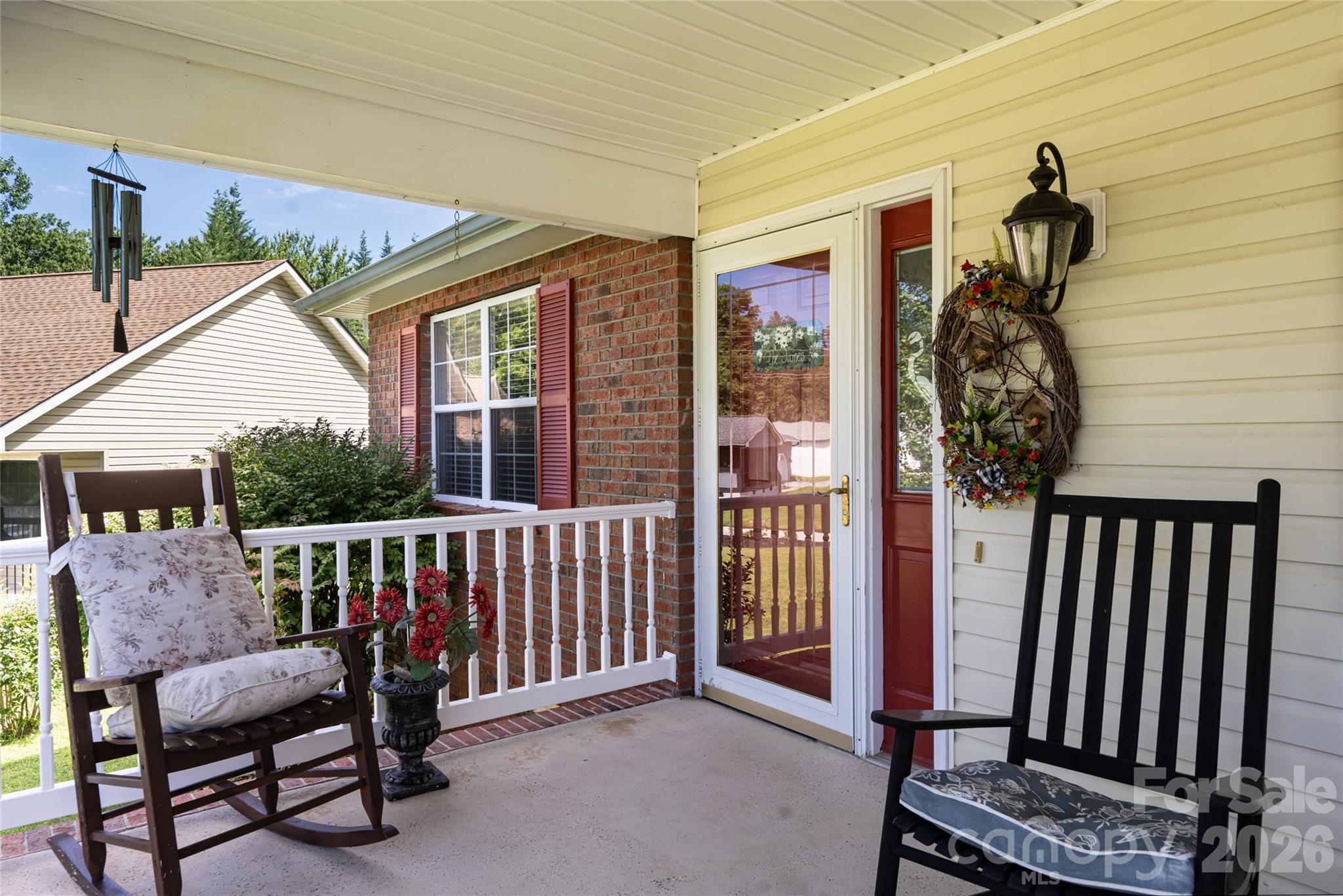 40 Meadow Drive — Horse Shoe