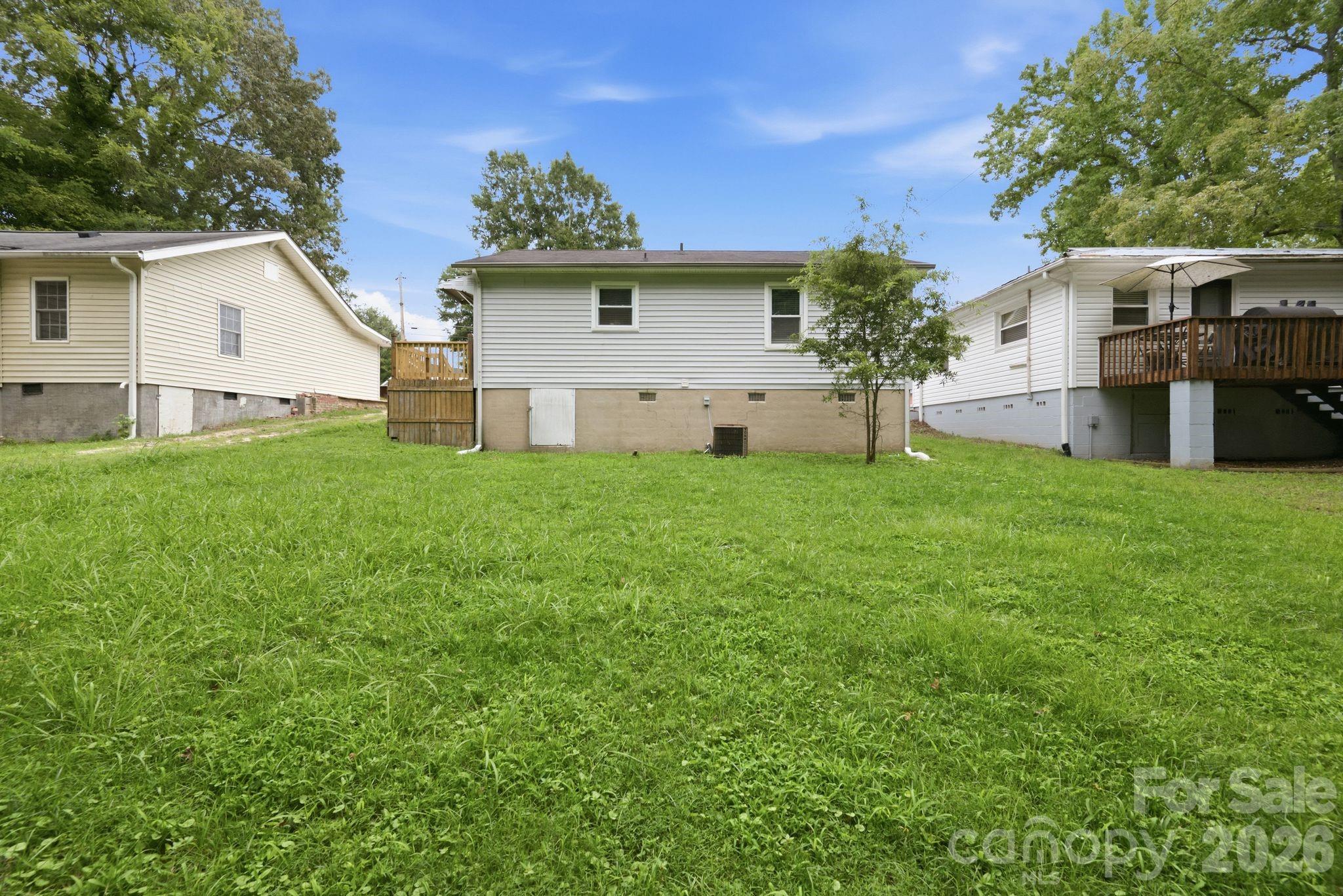 323 Avery Avenue — High Point