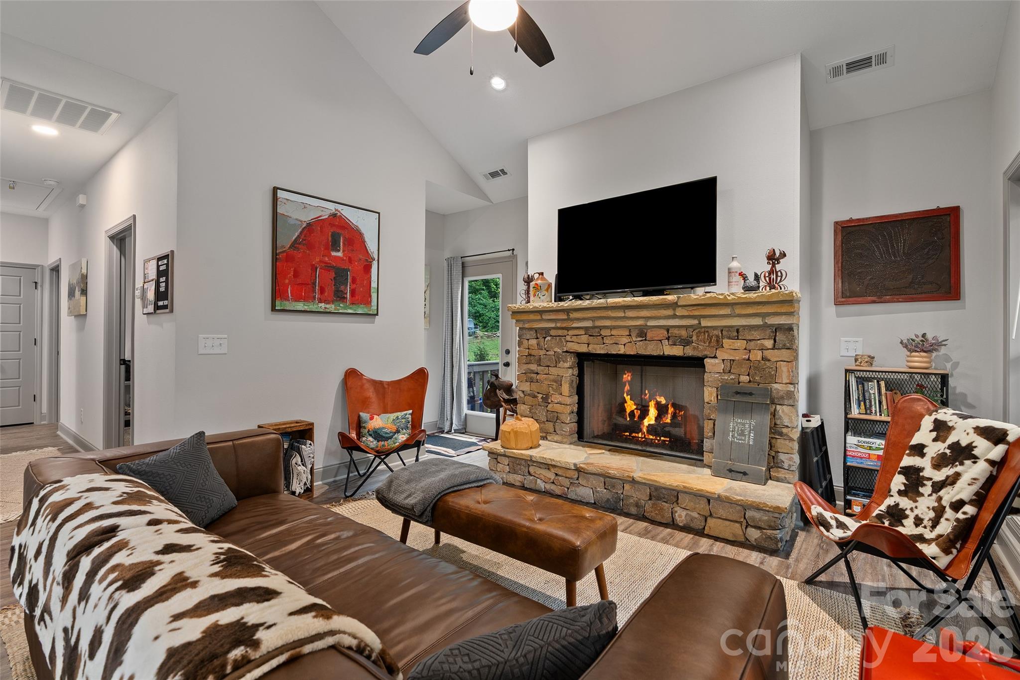 545 Twinbrook Lane — Maggie Valley