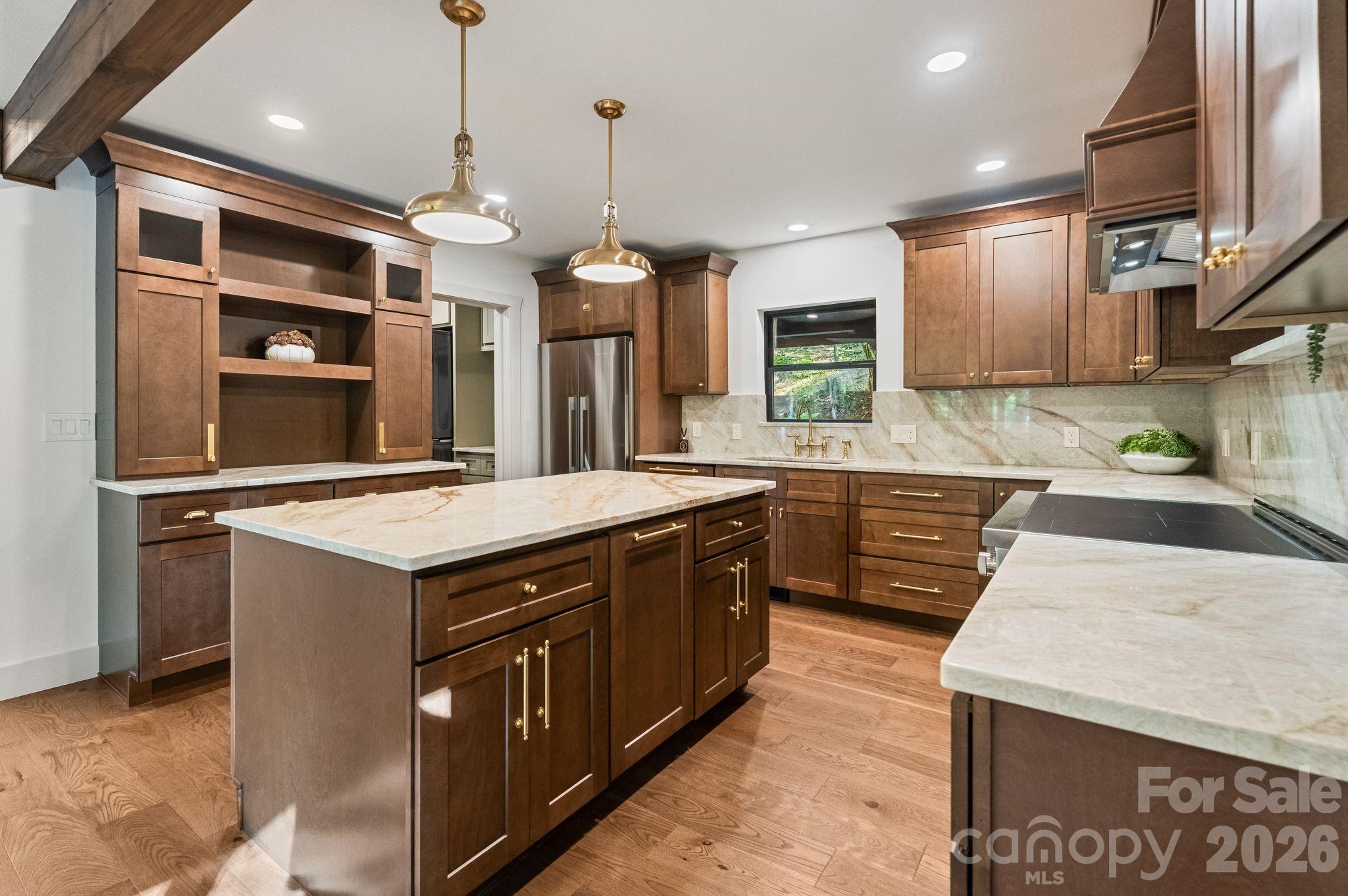 40 Boulder Lane — Hendersonville