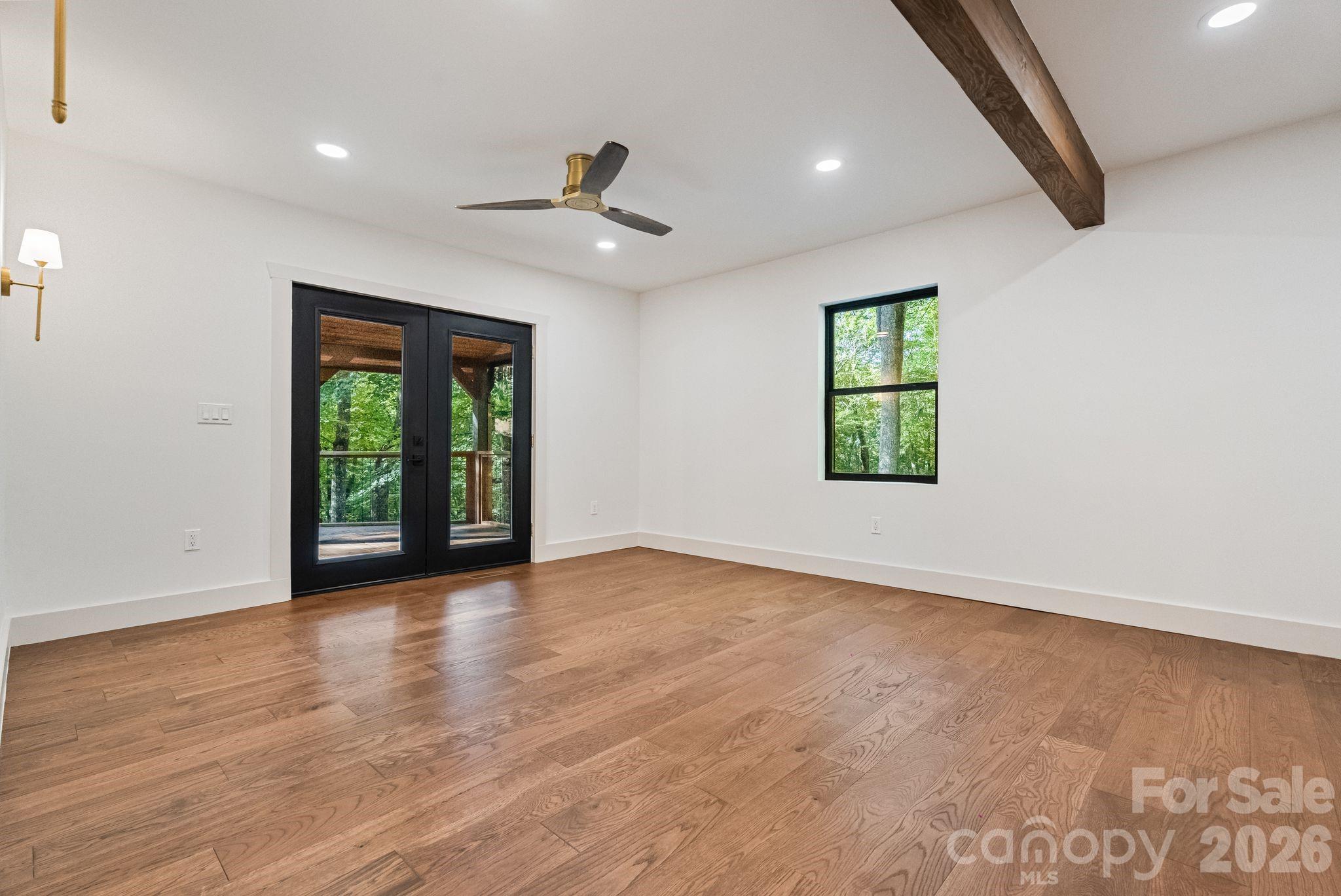 40 Boulder Lane — Hendersonville