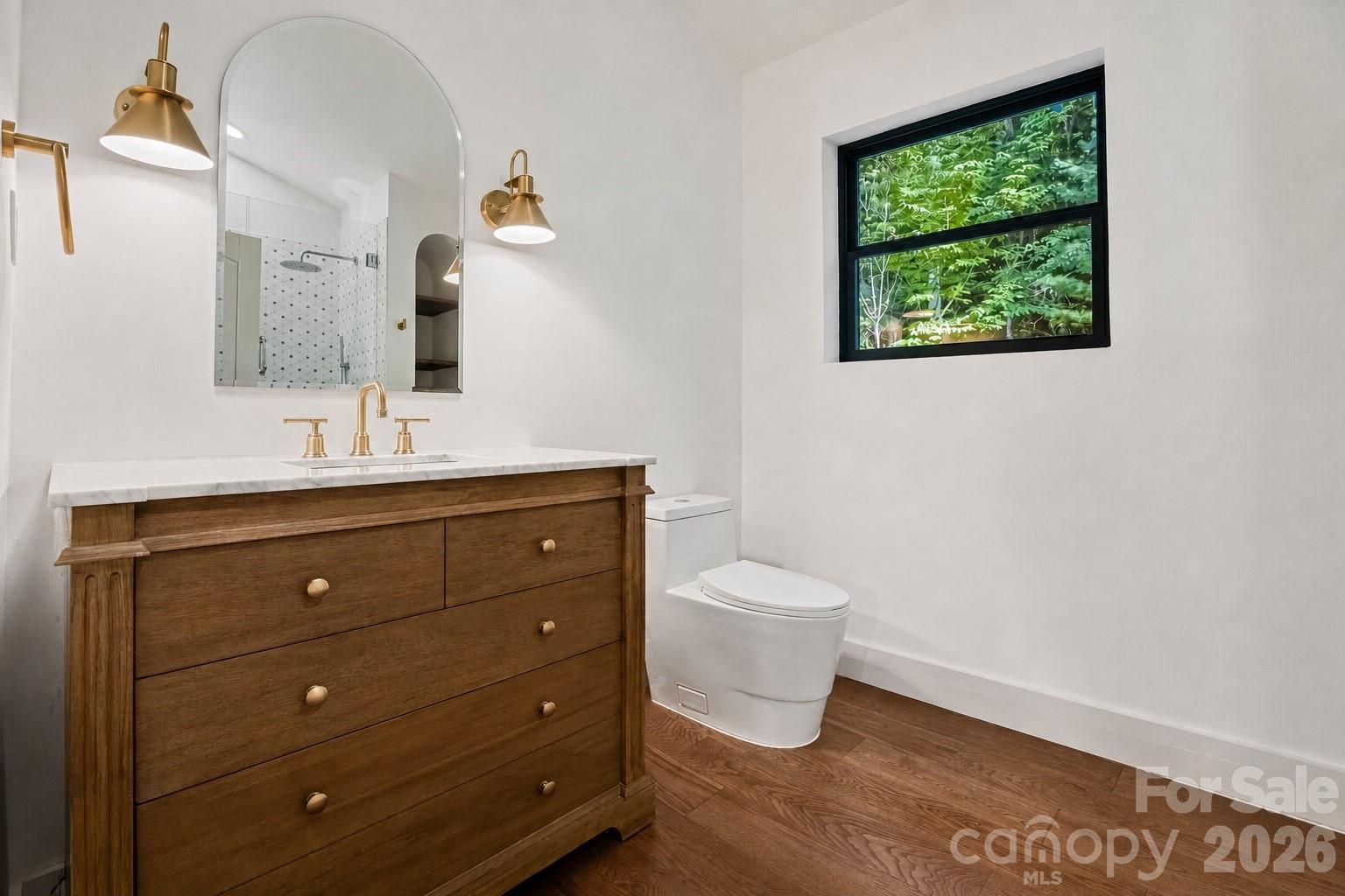40 Boulder Lane — Hendersonville