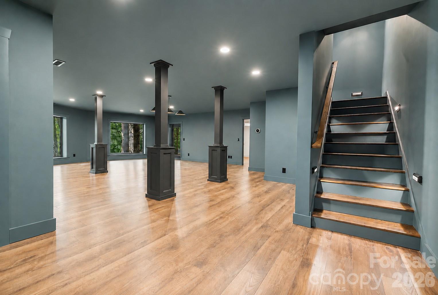 40 Boulder Lane — Hendersonville