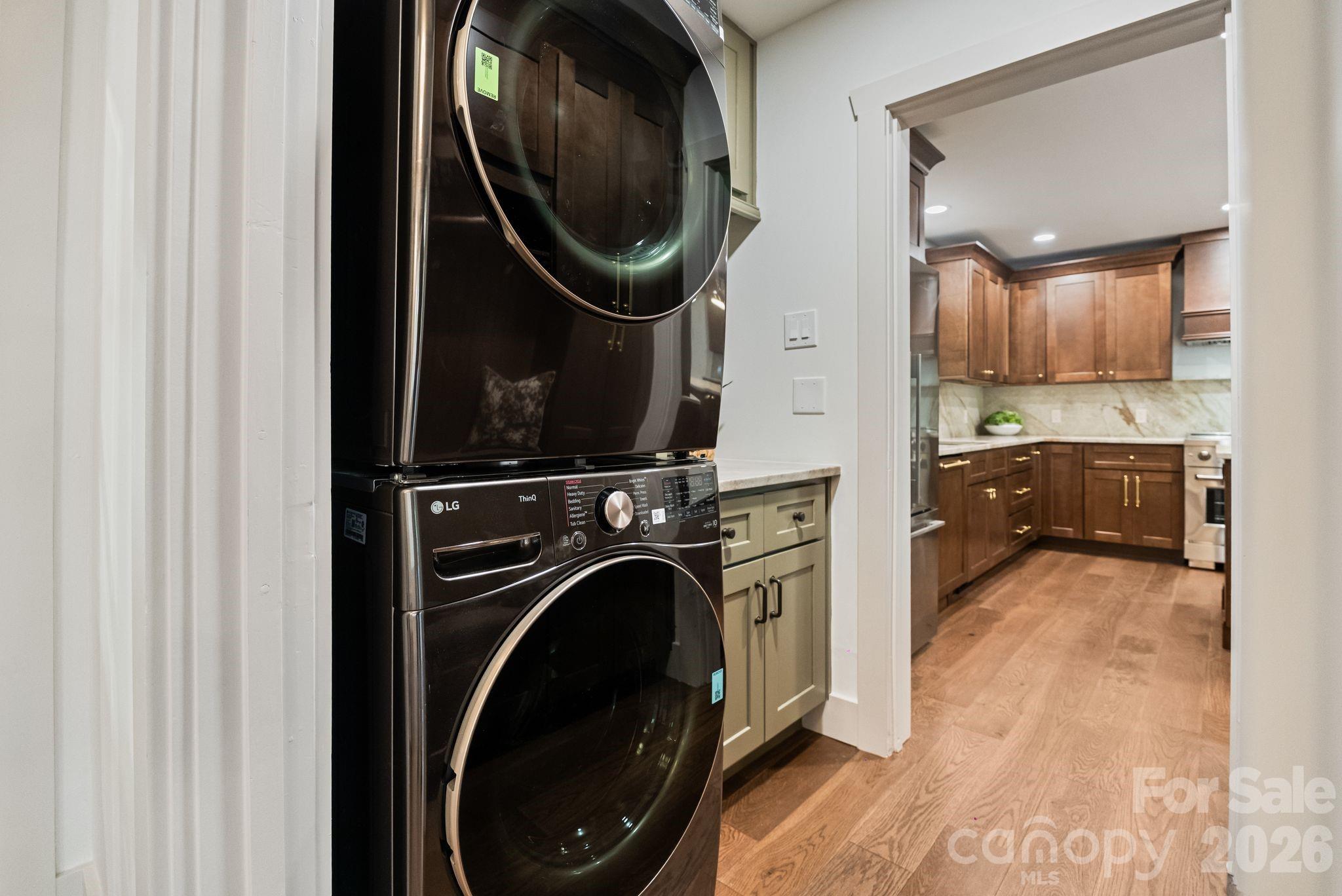40 Boulder Lane — Hendersonville