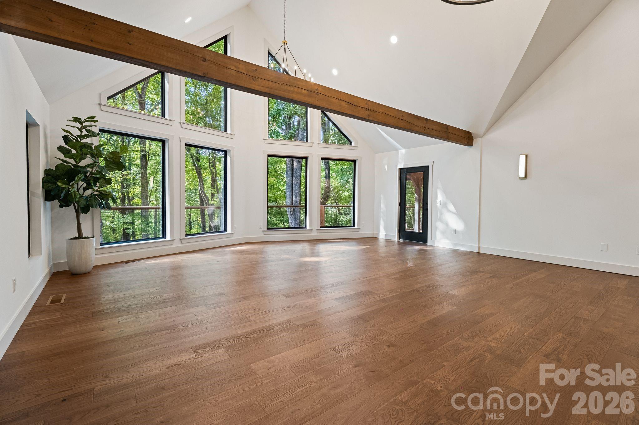 40 Boulder Lane — Hendersonville