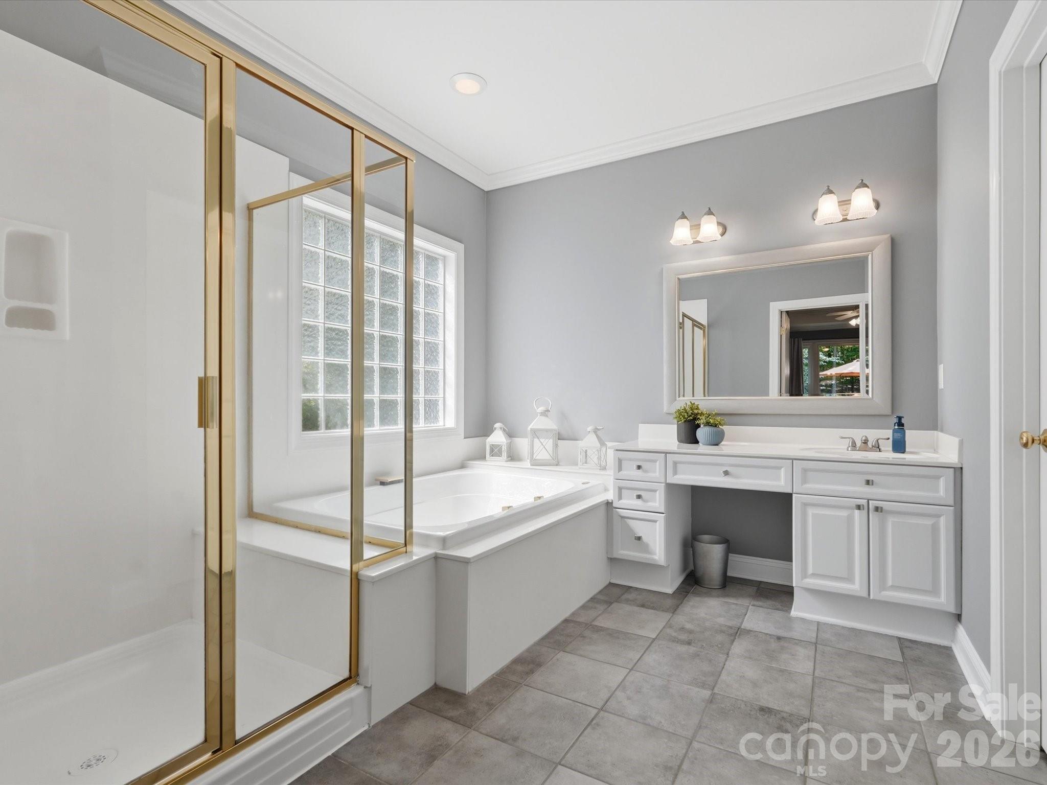 3427 Twelve Oaks Place — Charlotte