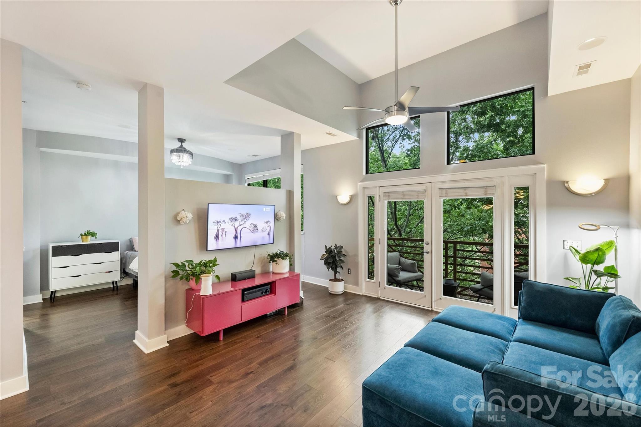 694 N Davidson Street — Charlotte