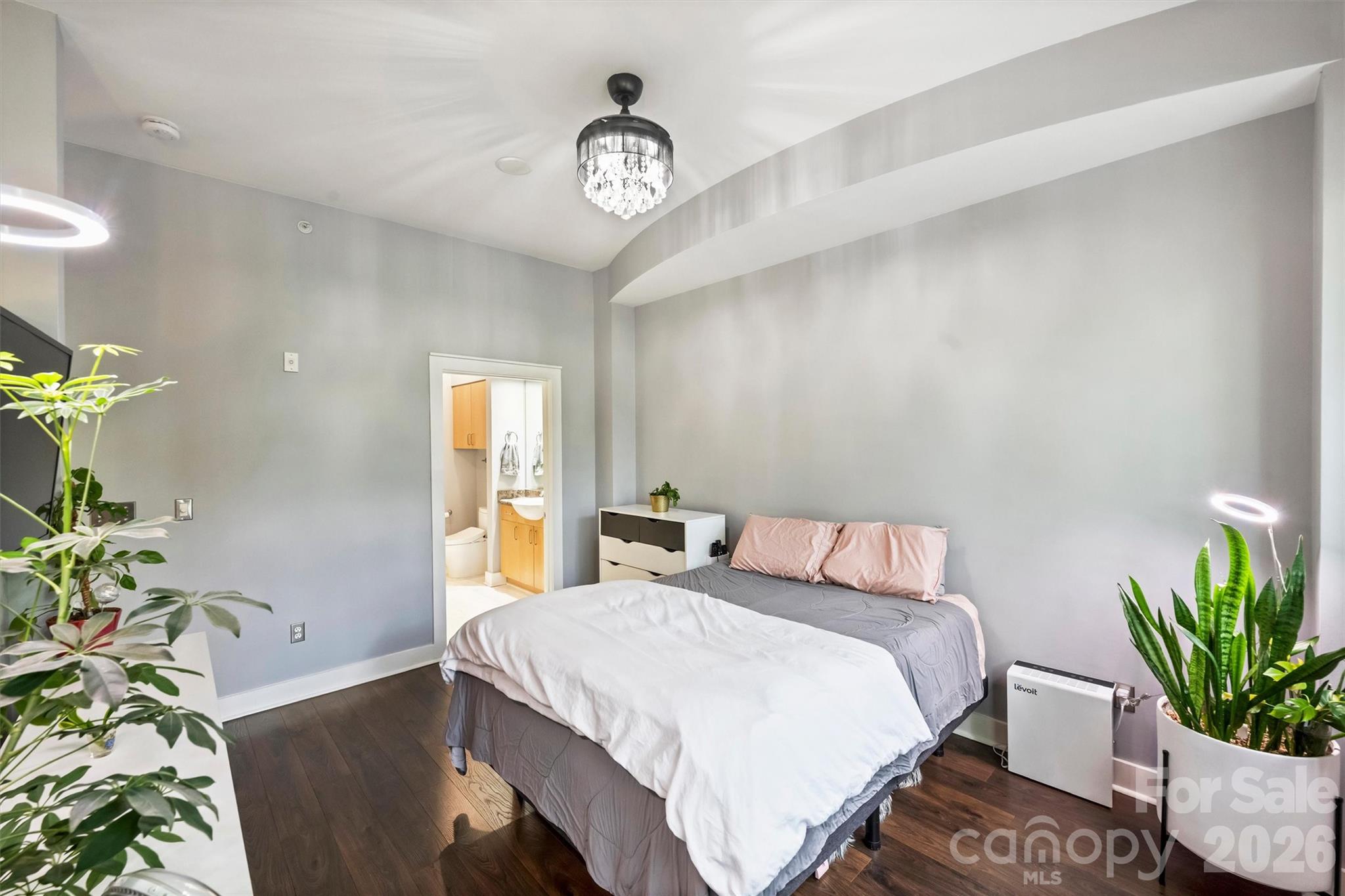 694 N Davidson Street — Charlotte