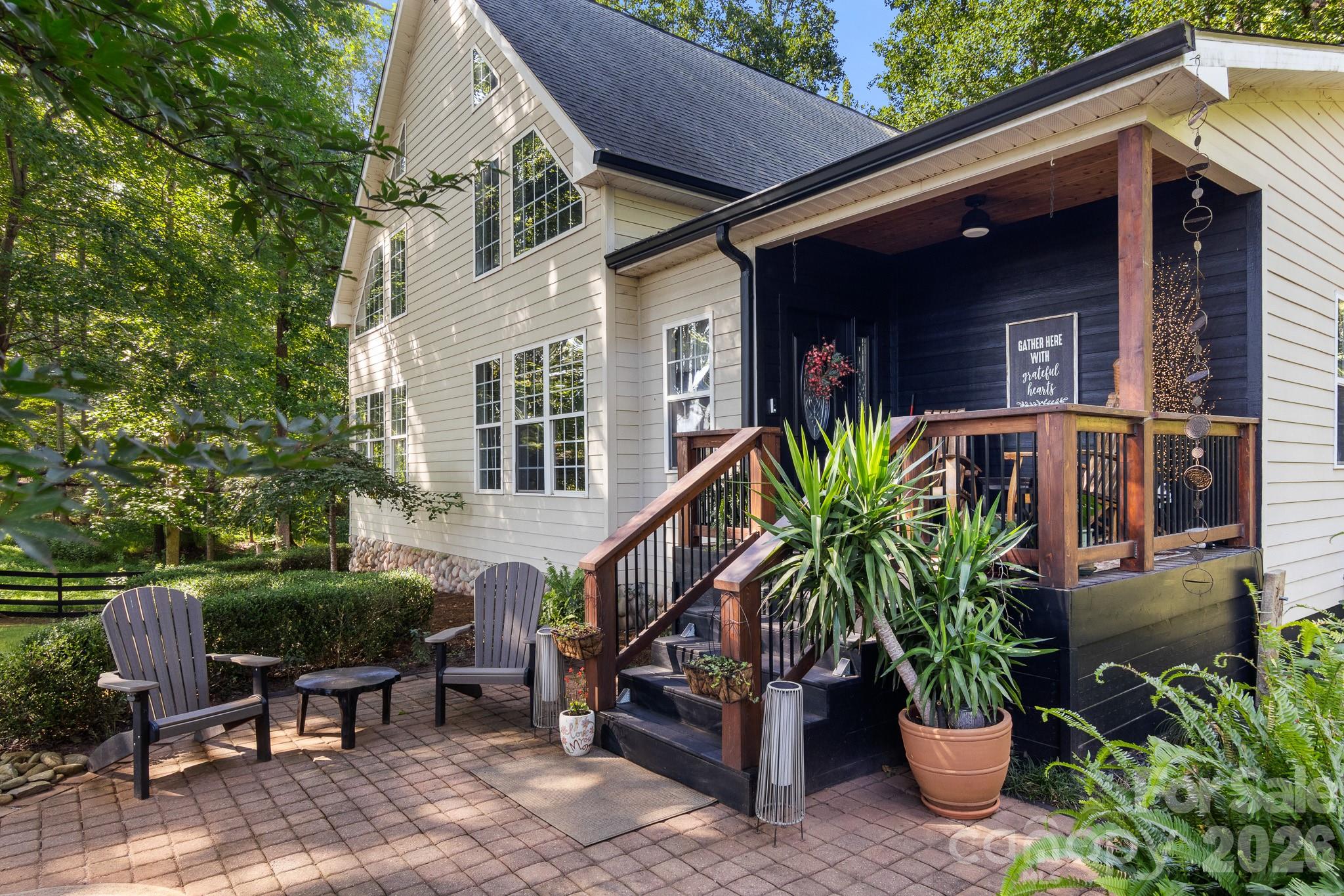 613 Perry Road — Troutman