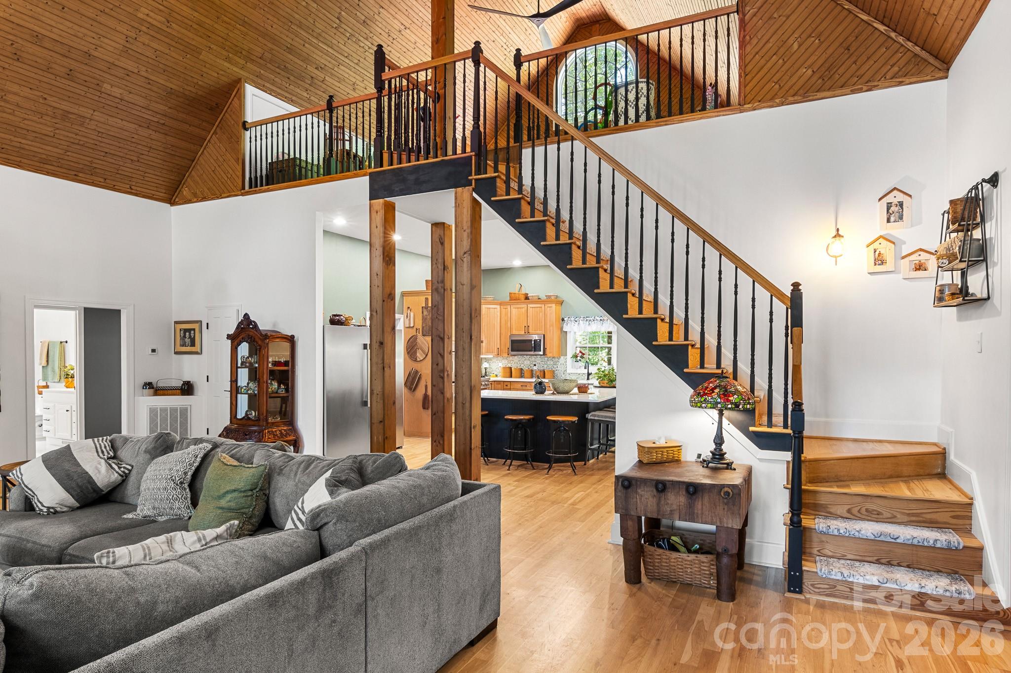 613 Perry Road — Troutman