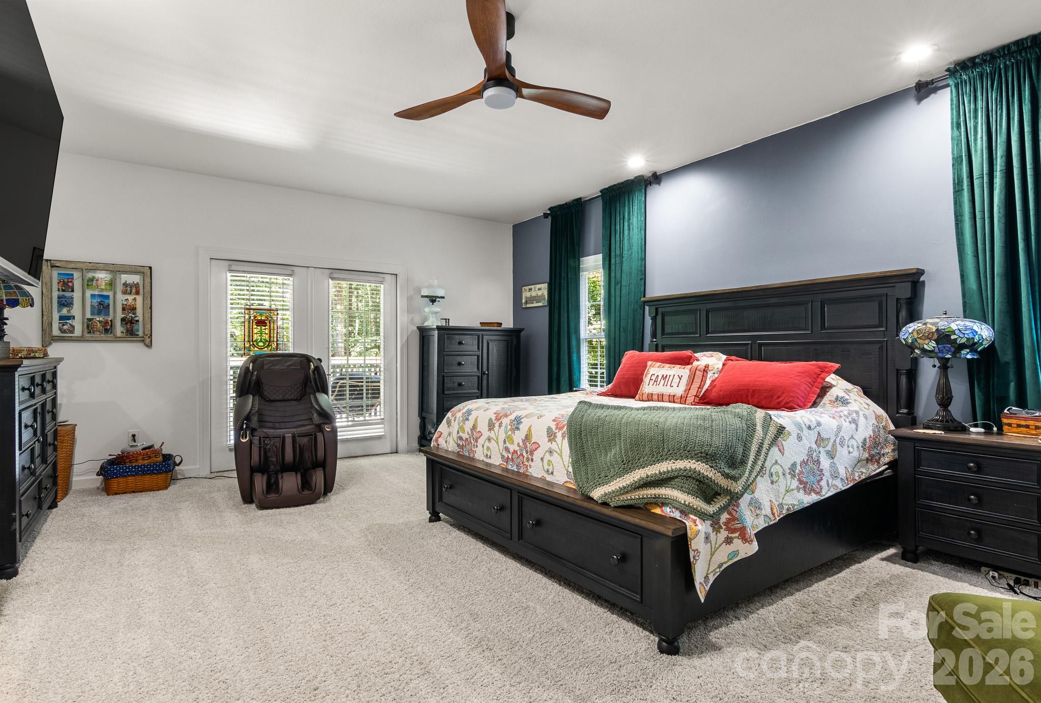 613 Perry Road — Troutman