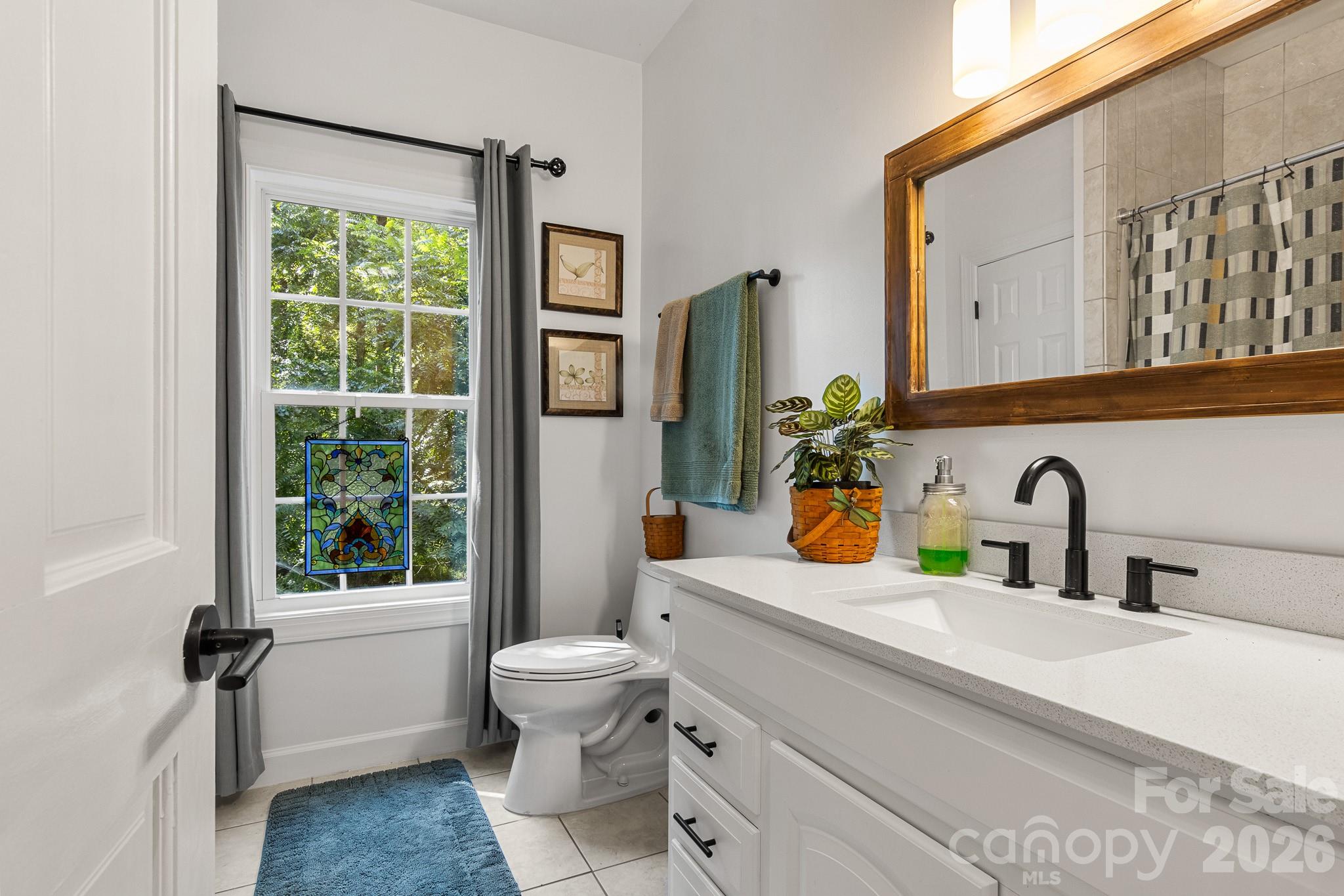 613 Perry Road — Troutman