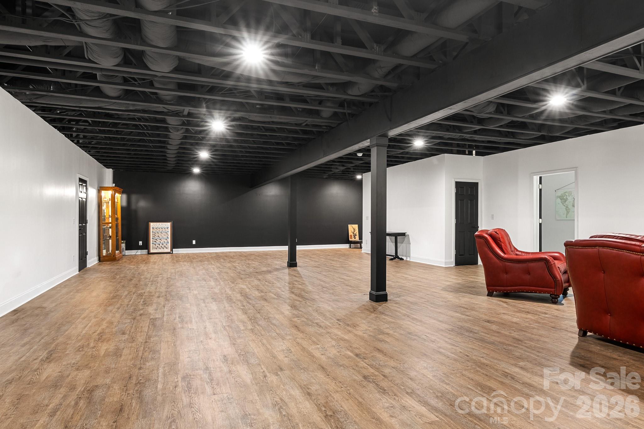 613 Perry Road — Troutman