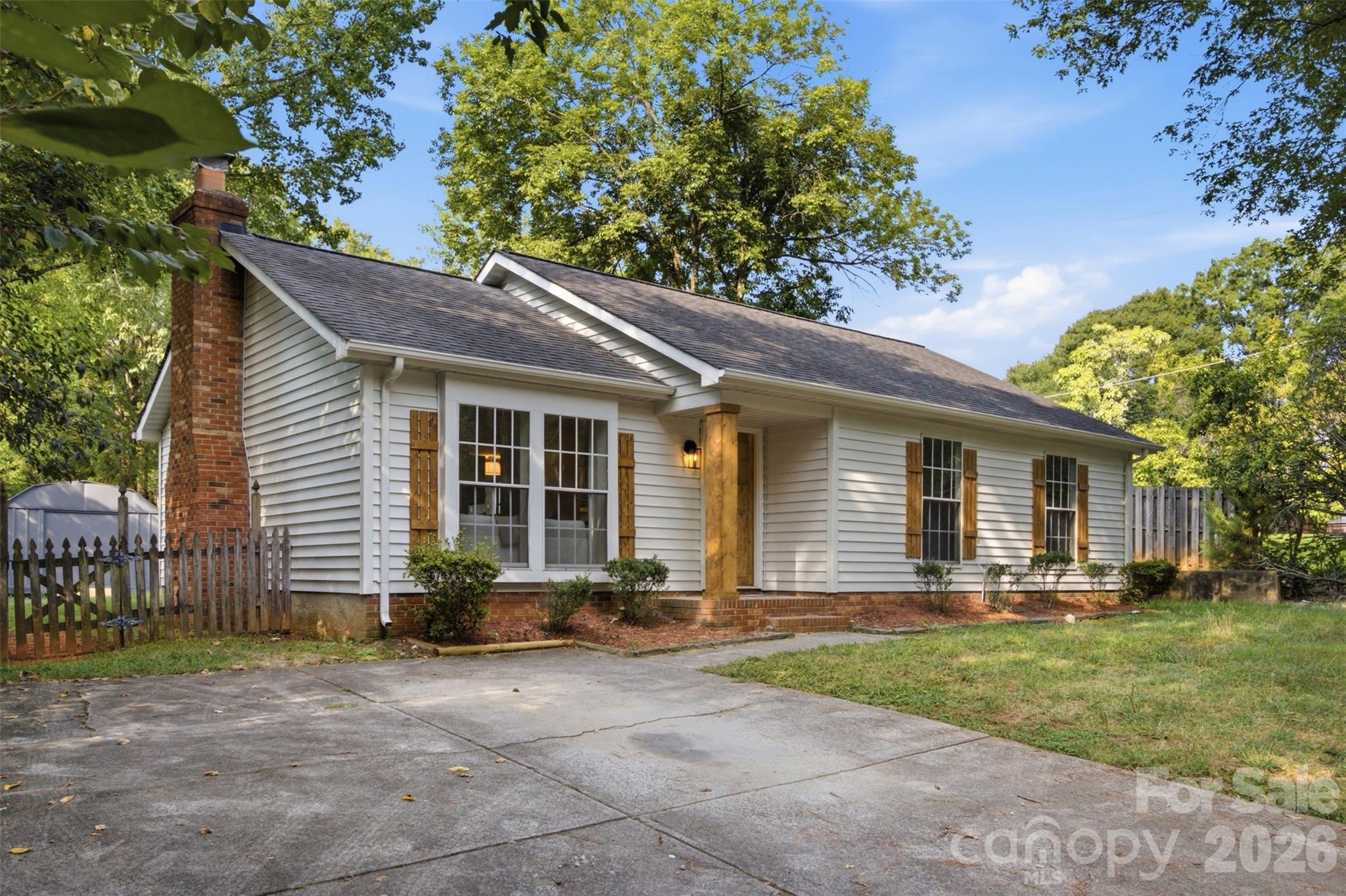 8056 Lawyers Road — Charlotte