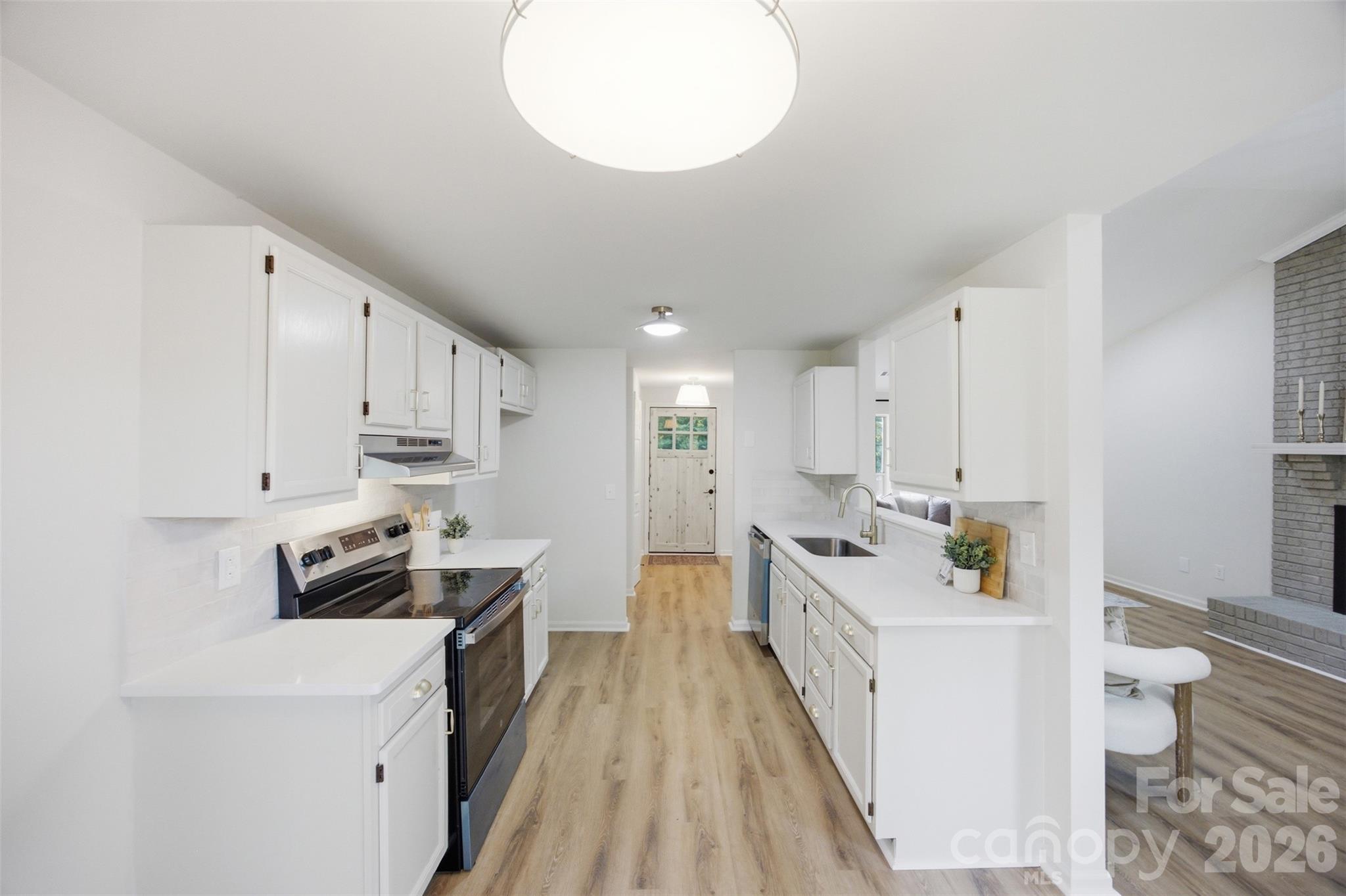 8056 Lawyers Road — Charlotte