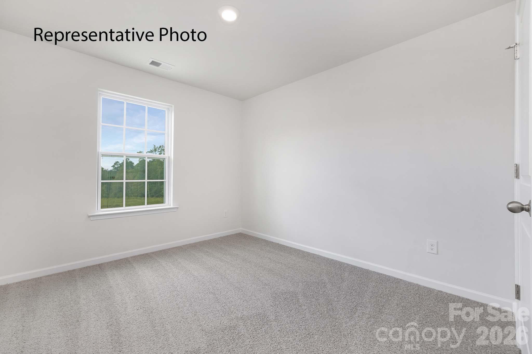 1417 Avila Street — Hickory